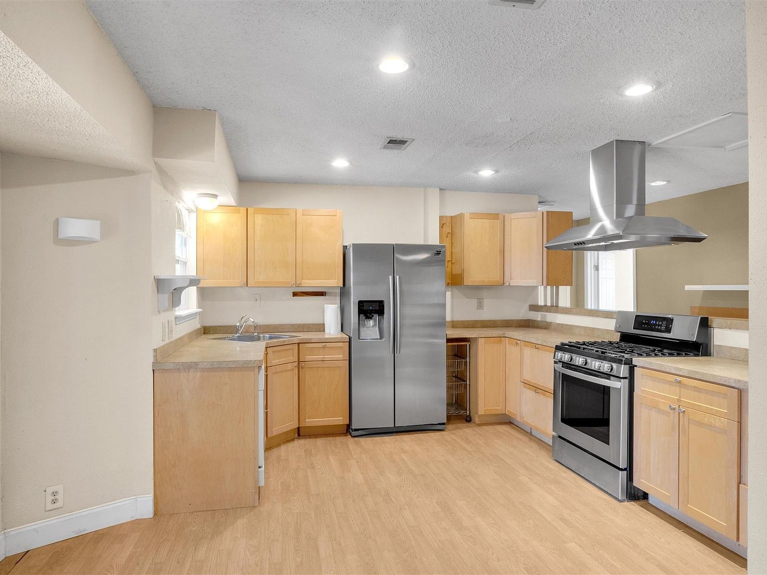 2307 Mimosa Dr Austin, TX 78745 - Thumbnail 3