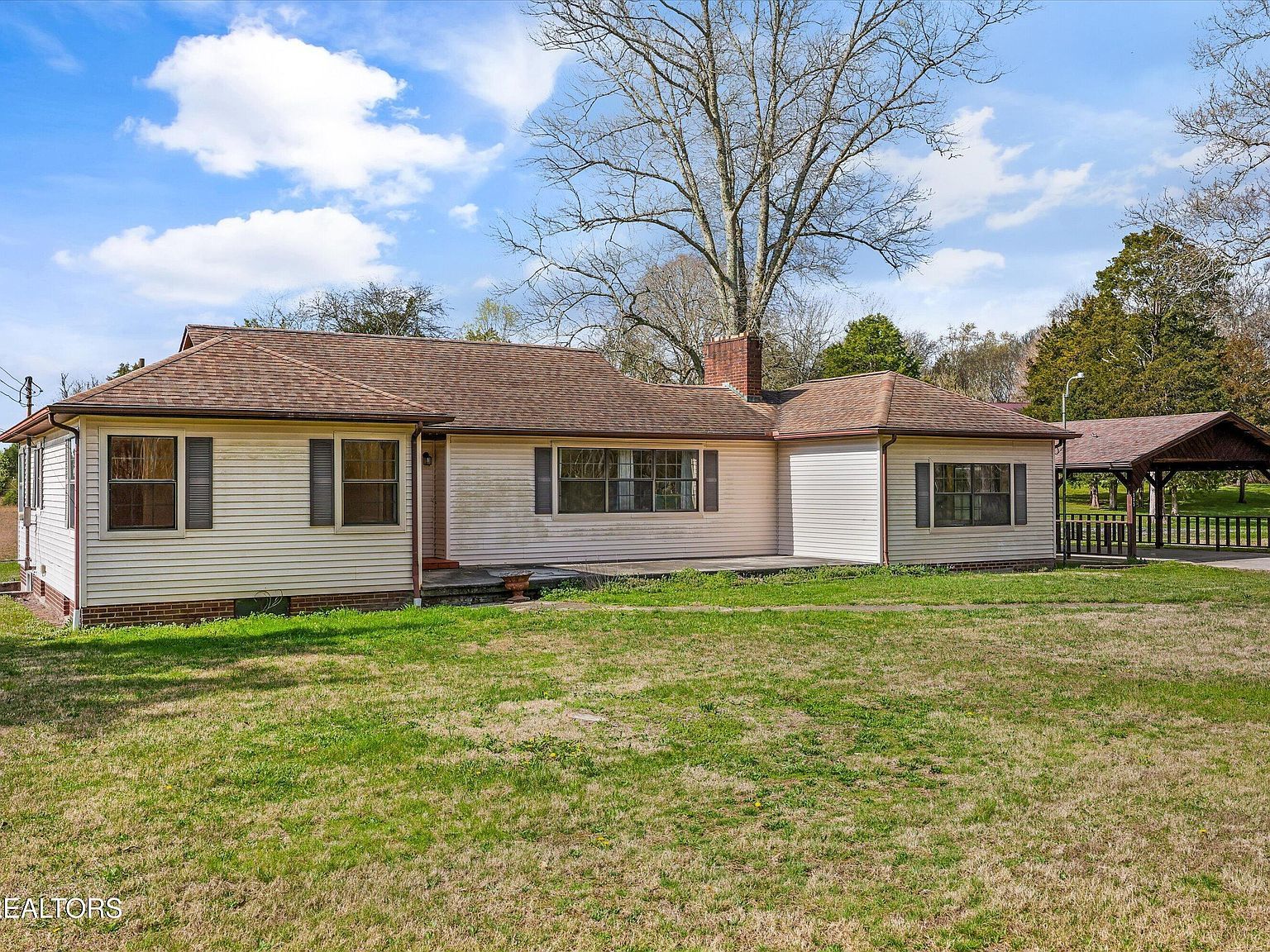 555 Binfield Rd Maryville, TN 37801 - Thumbnail 3