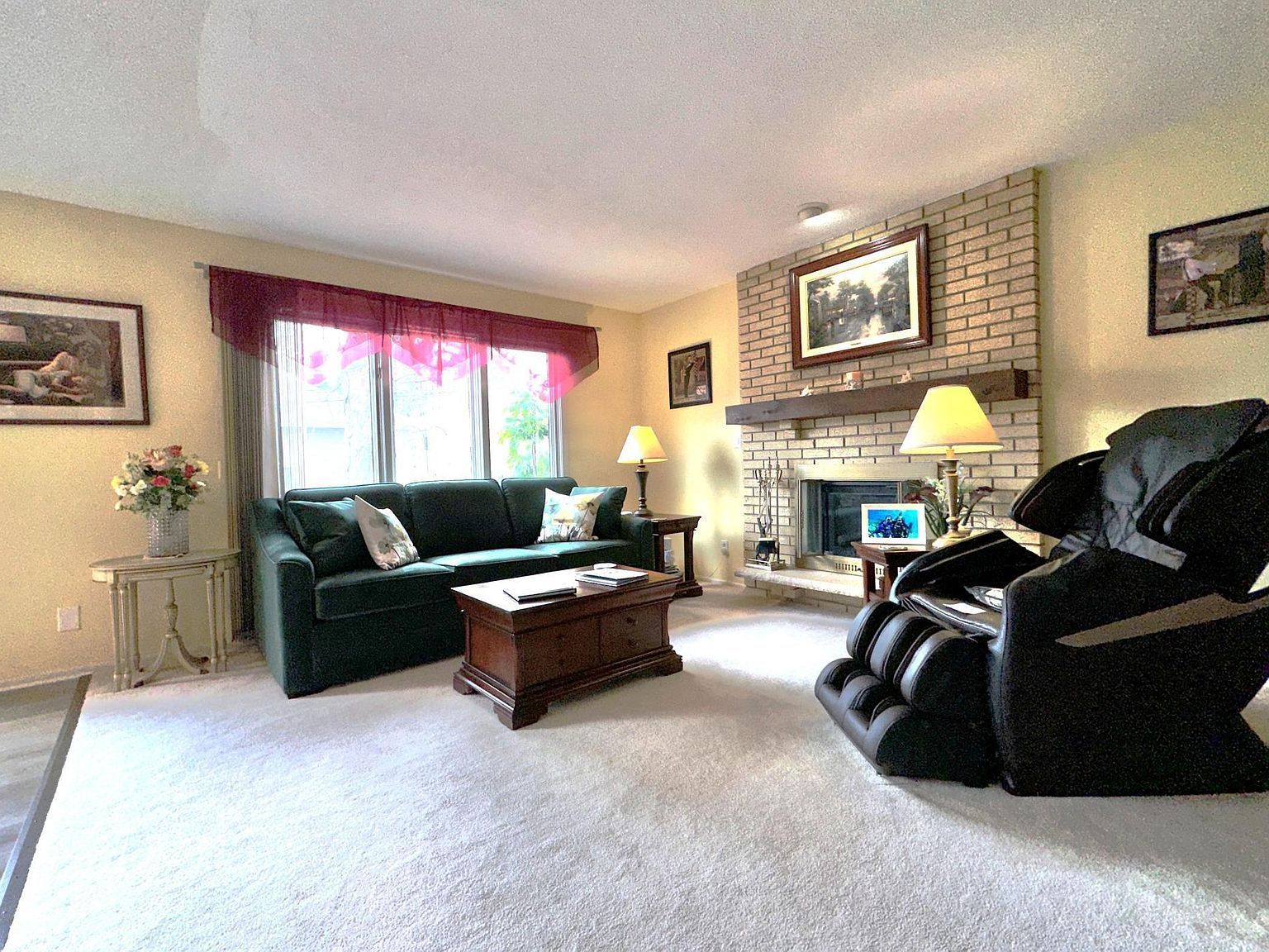 3604 33rd Ave NE Saint Anthony, MN 55418 - Thumbnail 3