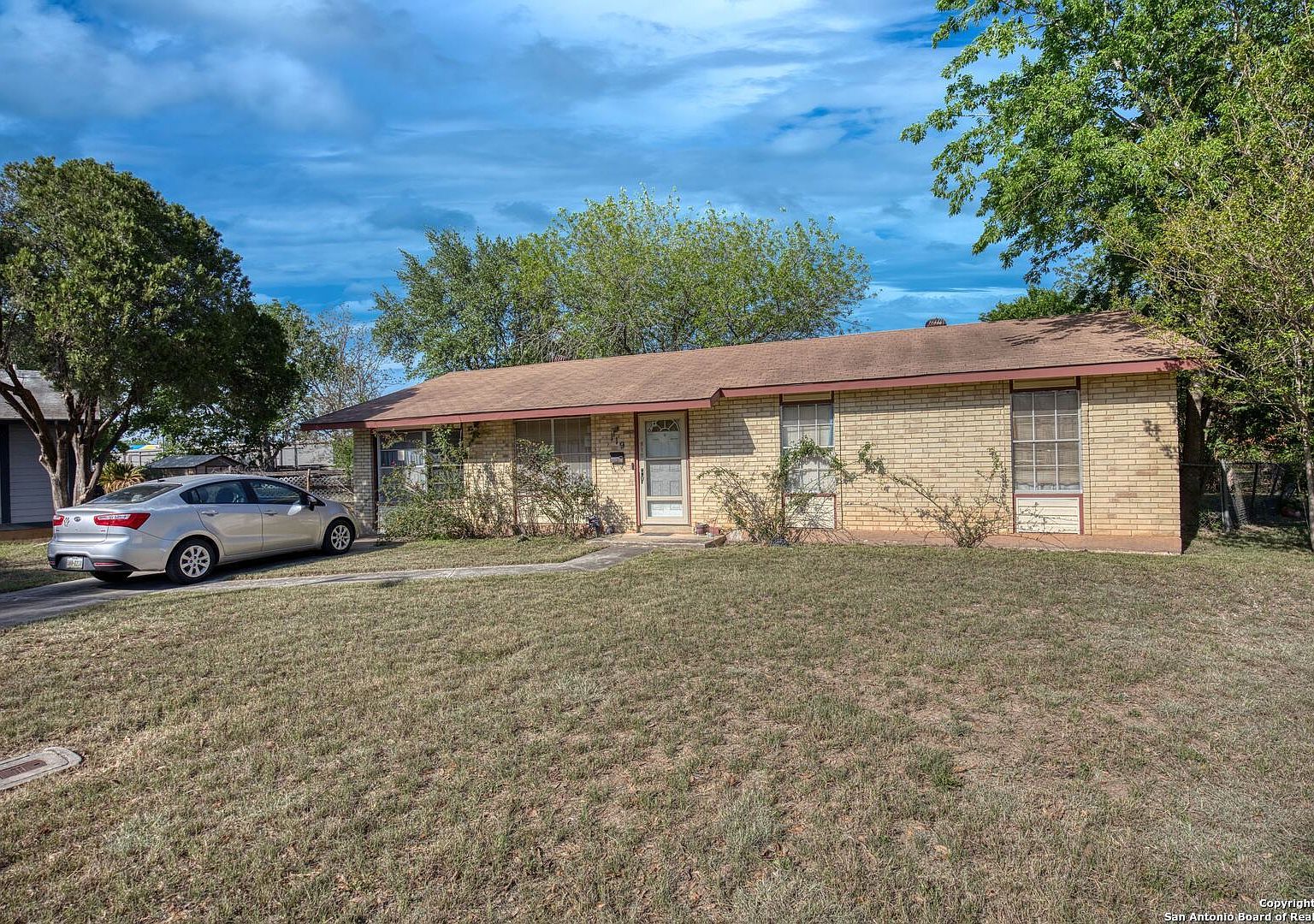 119 Pentonville Dr Schertz, TX 78154 - Thumbnail 3