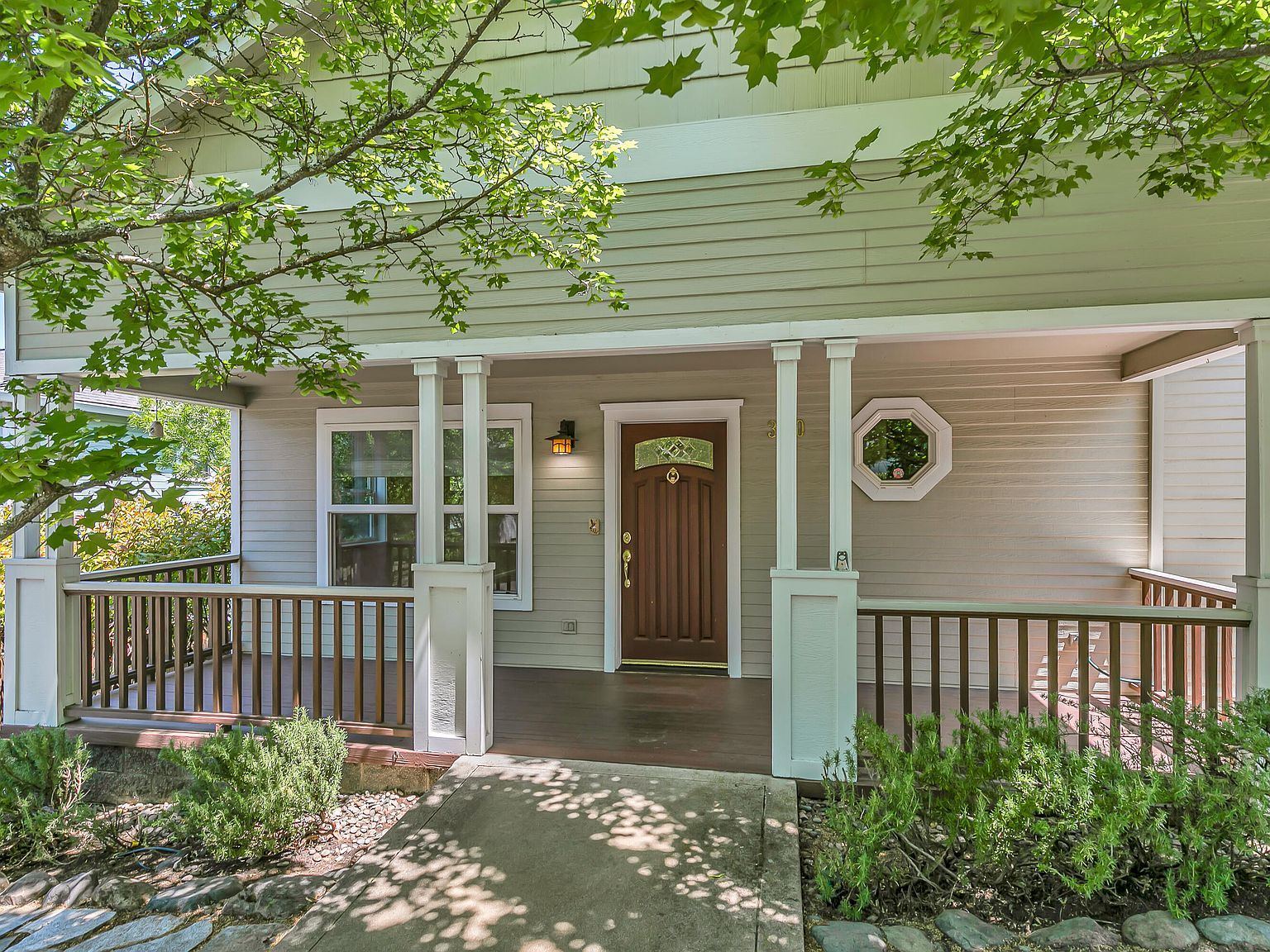 380 Hemlock Ln Ashland, OR 97520 - Thumbnail 3