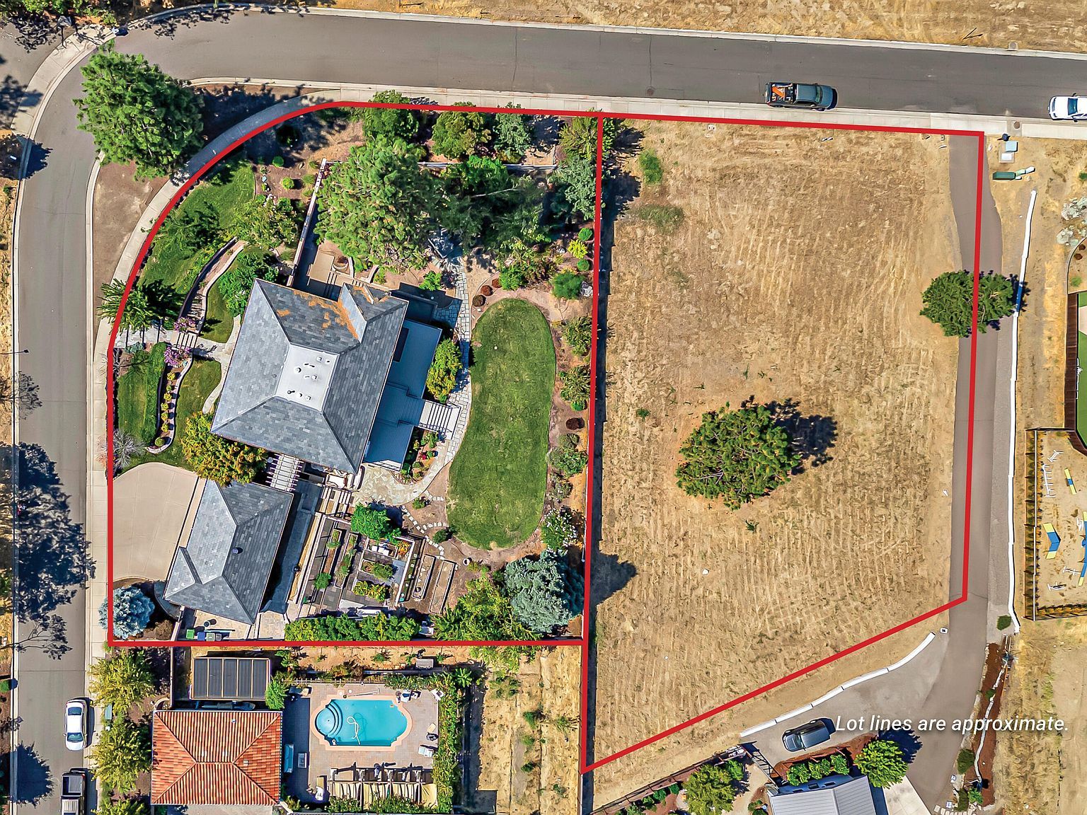 551 Strawberry Ln Ashland, OR 97520 - Thumbnail 3