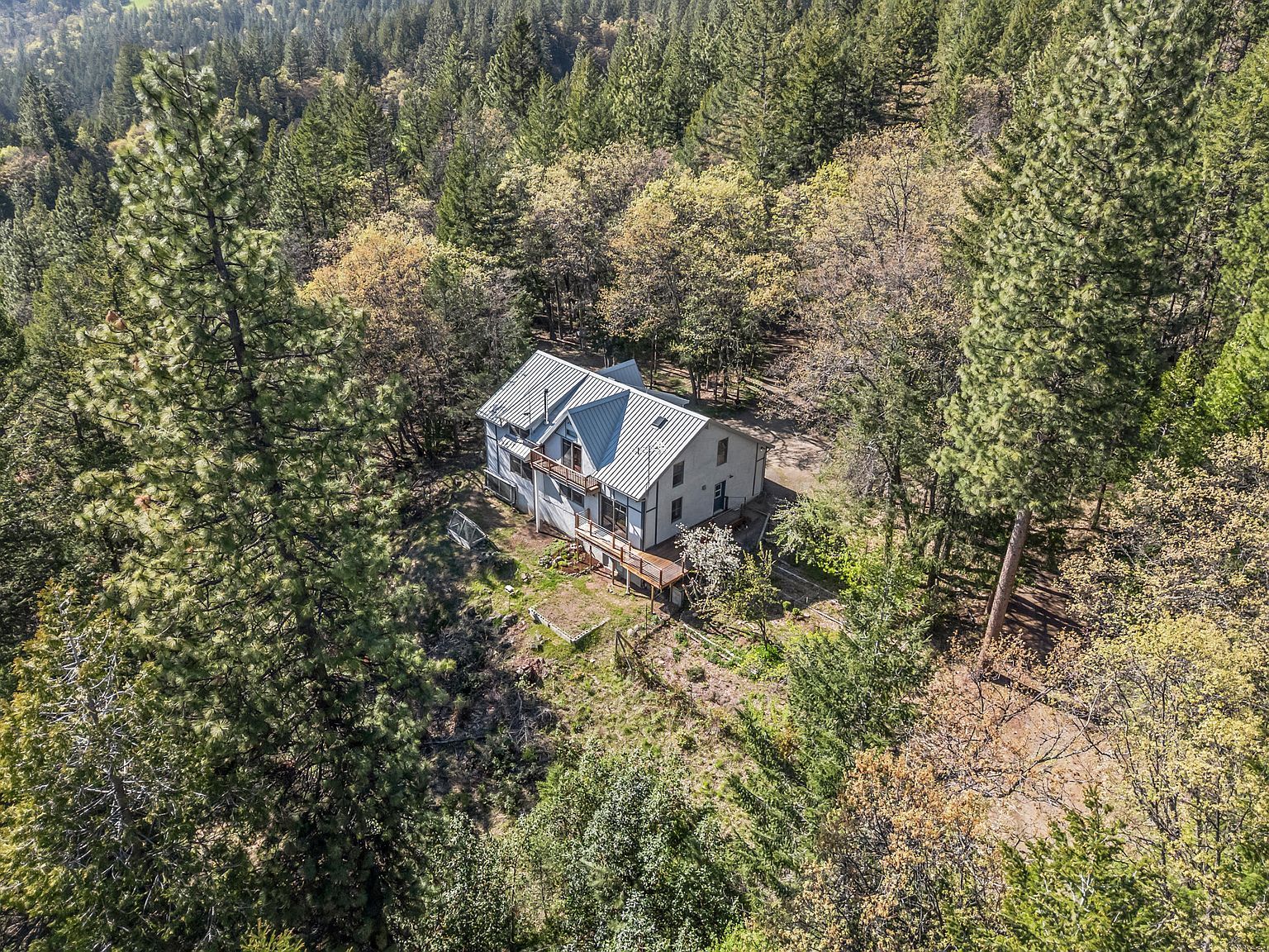 827 Tyler Creek Rd Ashland, OR 97520 - Thumbnail 3