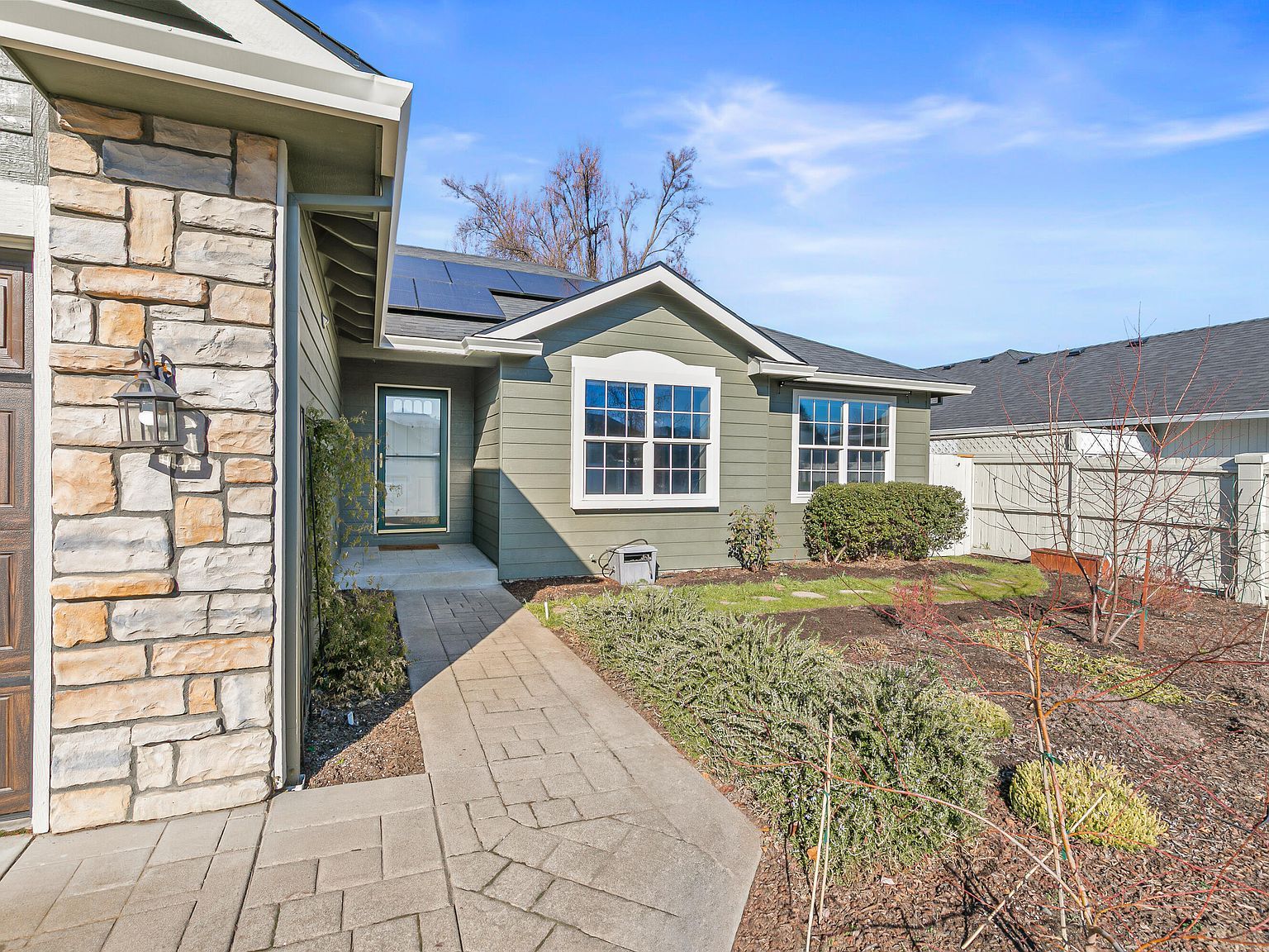 672 Shadow Wood Dr Medford, OR 97501 - Thumbnail 3