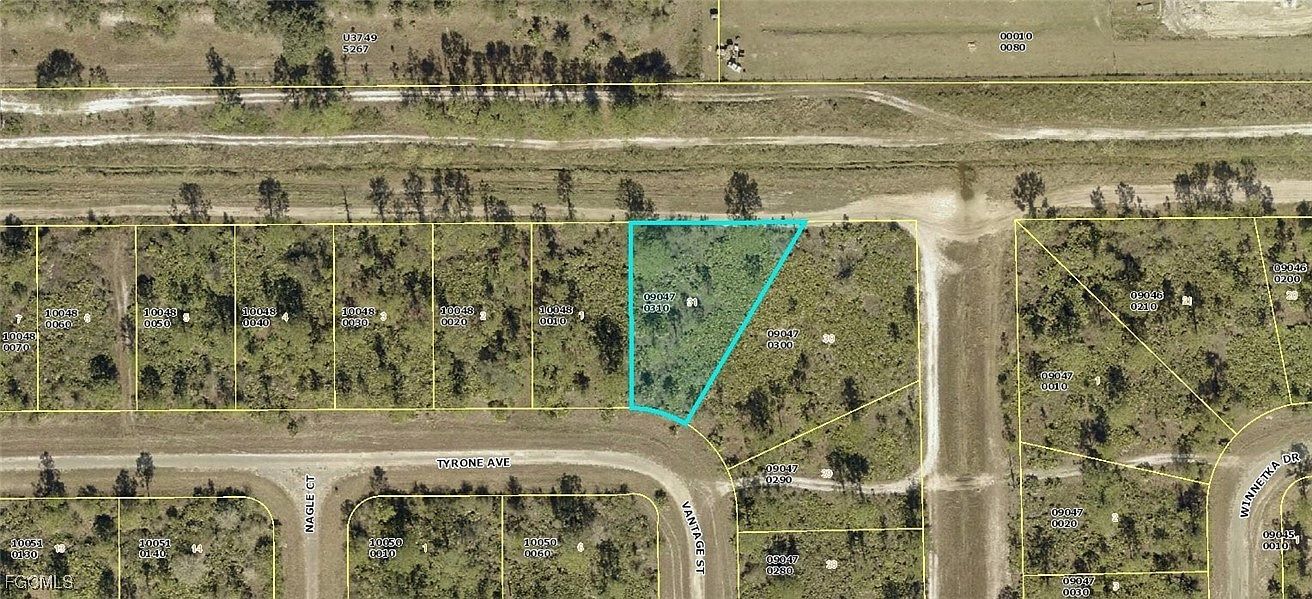 300 Tyrone Ave Lehigh Acres, FL 33972  | Land/Lot