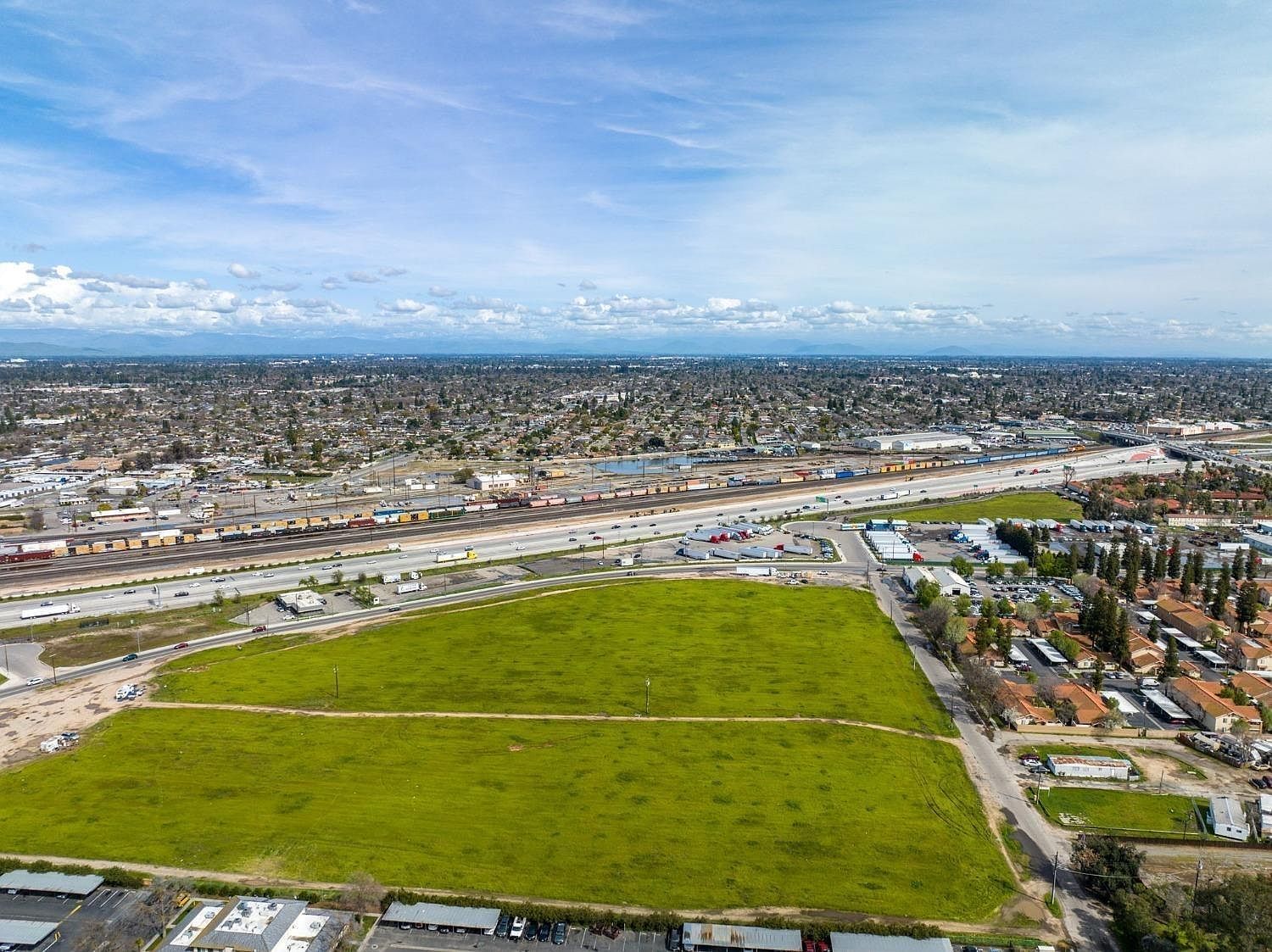 3253 W Princeton Ave Fresno, CA 93722 - Thumbnail 3
