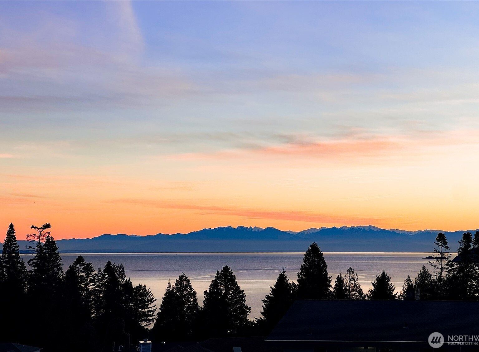 4402 Bryce Dr Anacortes, WA 98221 - Thumbnail 3