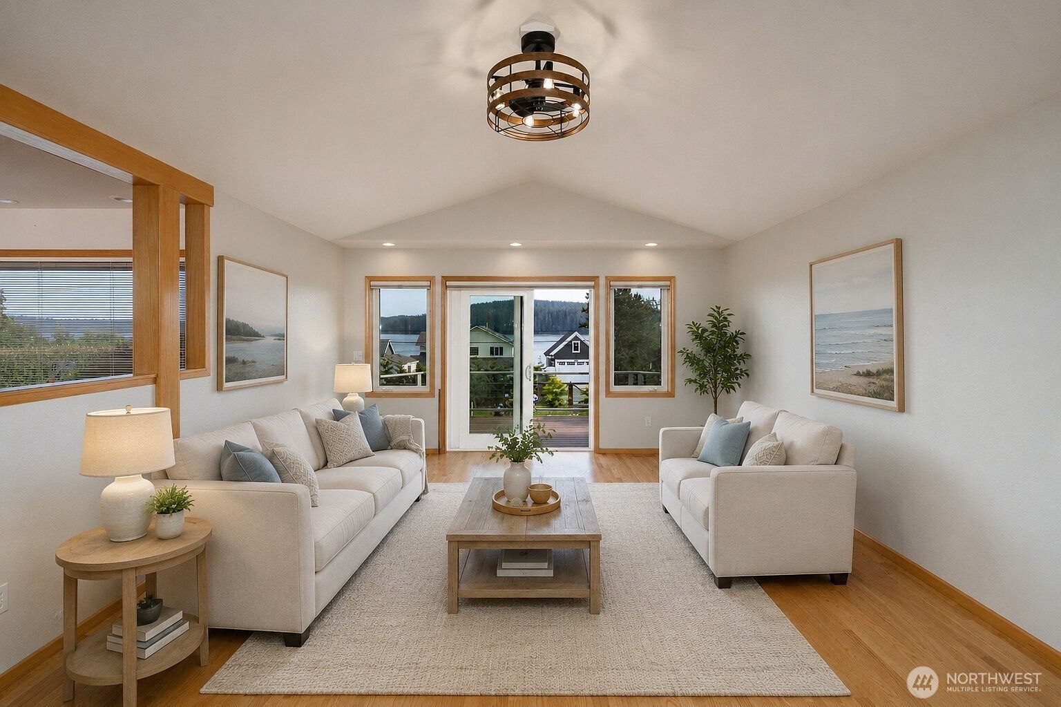 6404 Warren St Anacortes, WA 98221 - Thumbnail 3