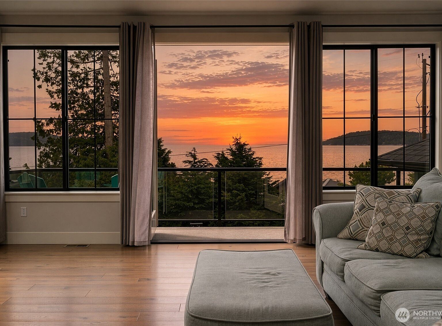 4616 Anaco Beach Rd Anacortes, WA 98221 - Thumbnail 3