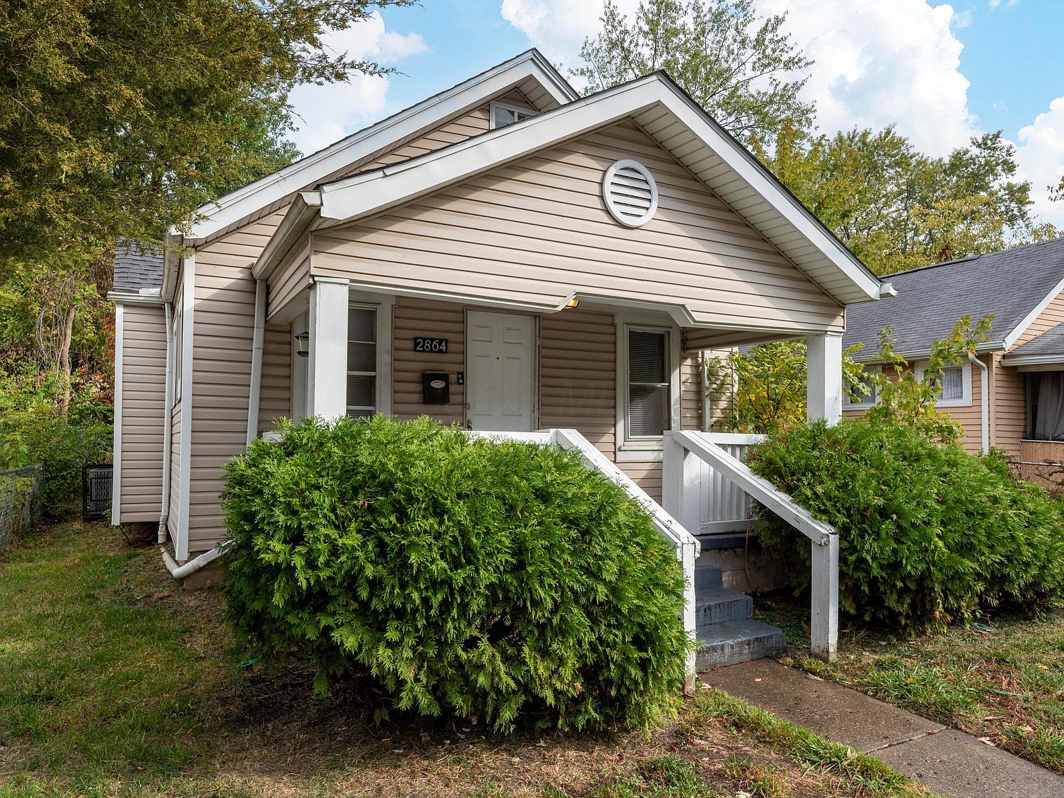 2864 E 10th Ave Columbus, OH 43219 - Thumbnail 3