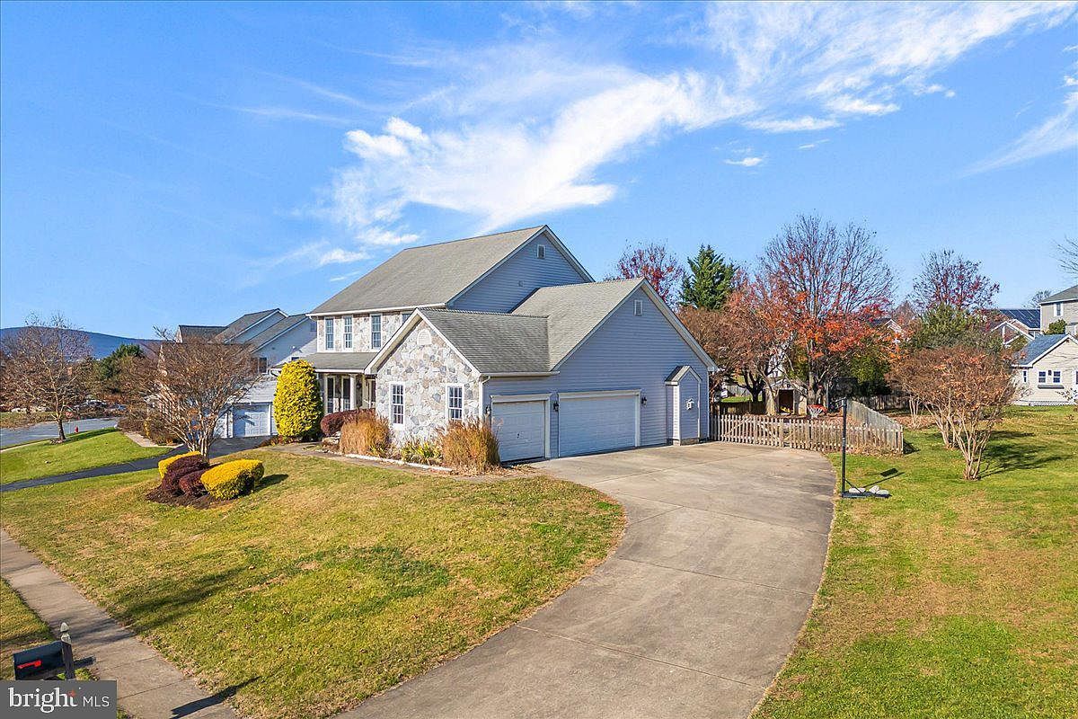 204 Rod Cir Middletown, MD 21769 - Thumbnail 3