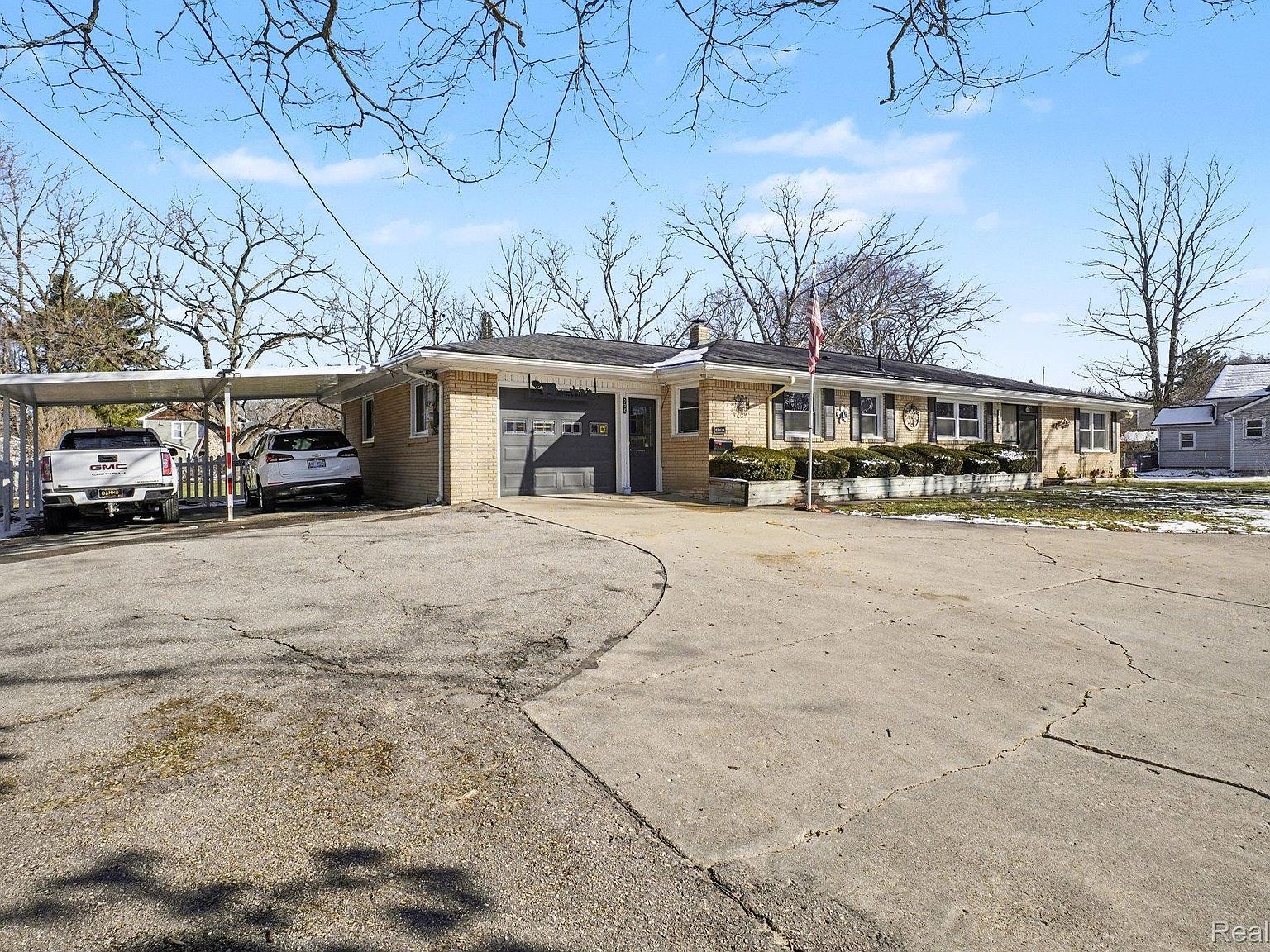 206 Clarence St Holly, MI 48442 - Thumbnail 3