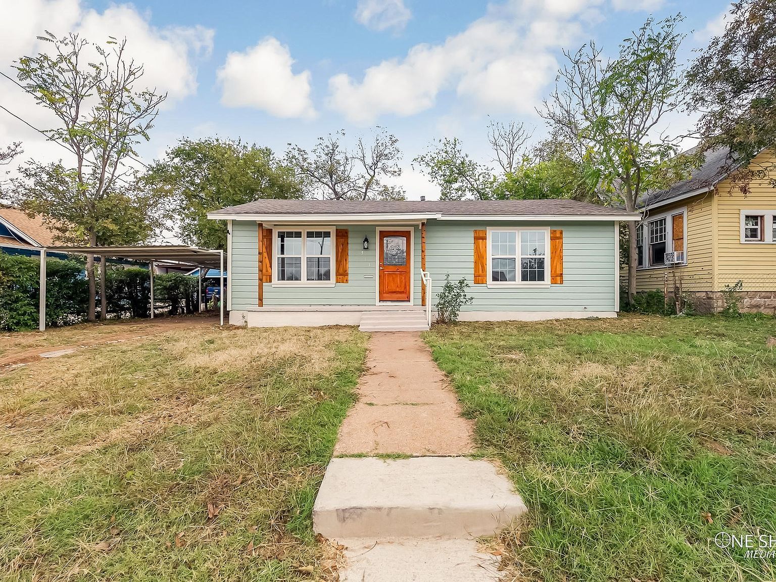 911 S Commercial Ave Coleman, TX 76834 - Thumbnail 3