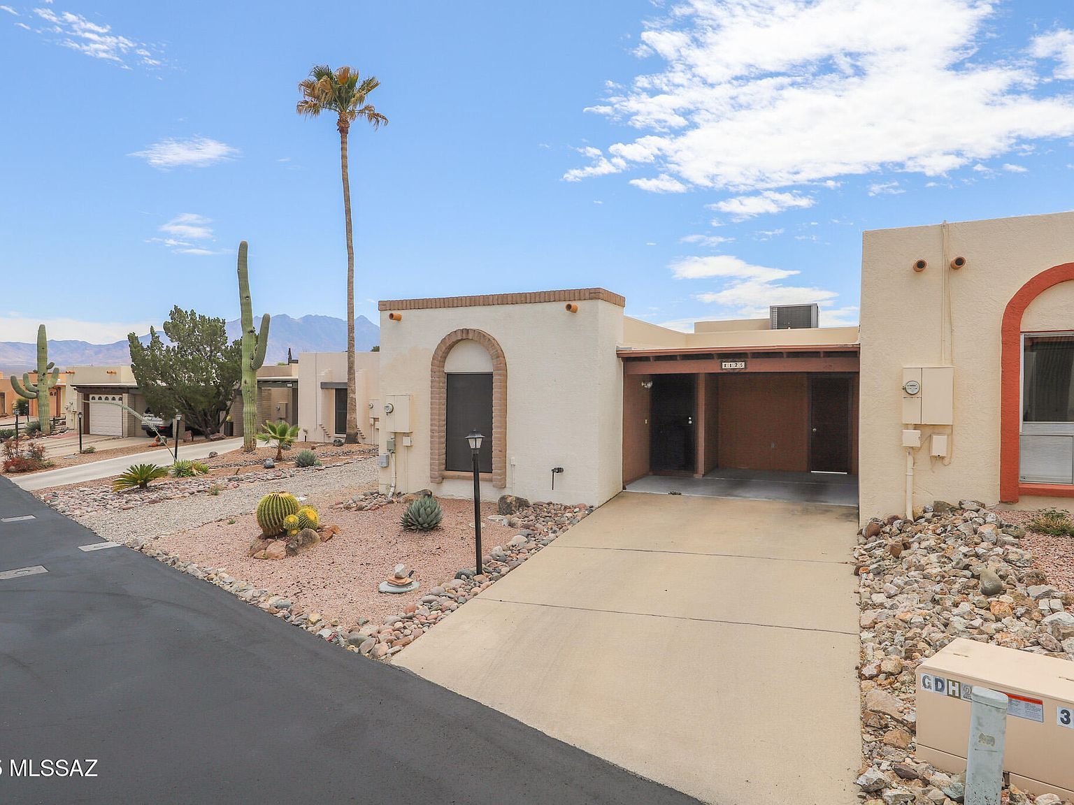 1125 W Calle Trafalgar Green Valley, AZ 85622 - Thumbnail 3