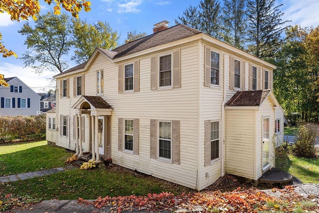 9 Elm St Westford, MA 01886 - Thumbnail 3