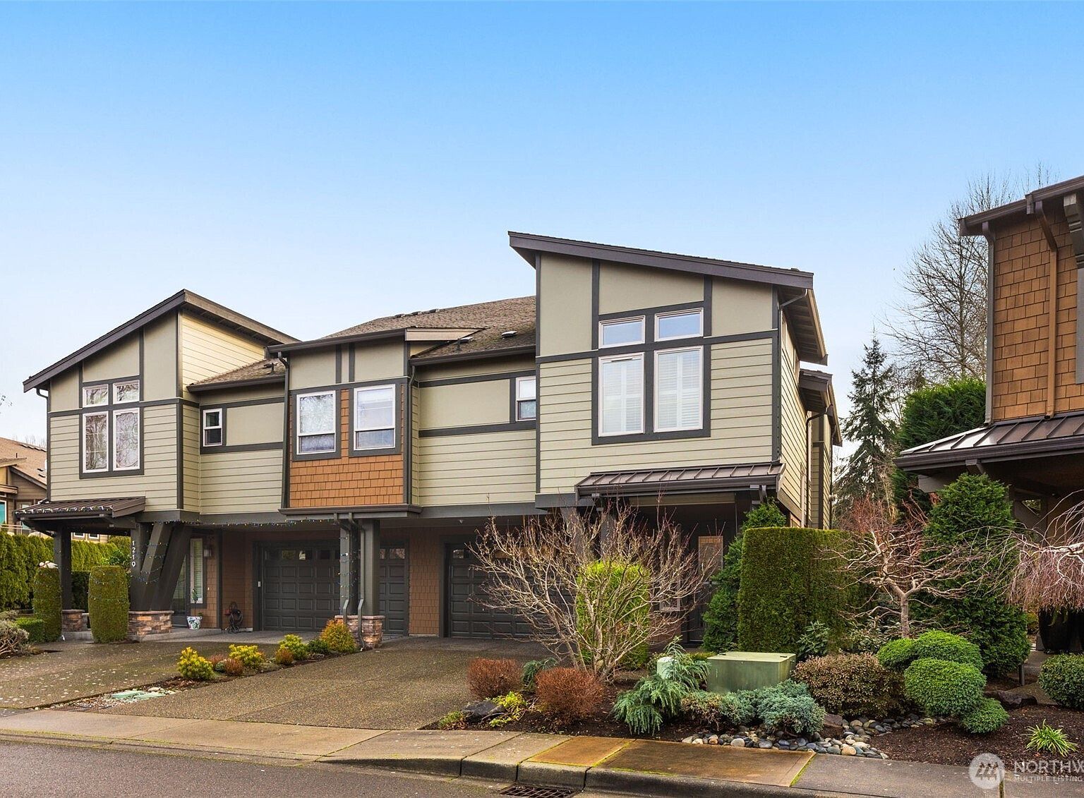 1213 N 41st Pl Renton, WA 98056 - Thumbnail 3
