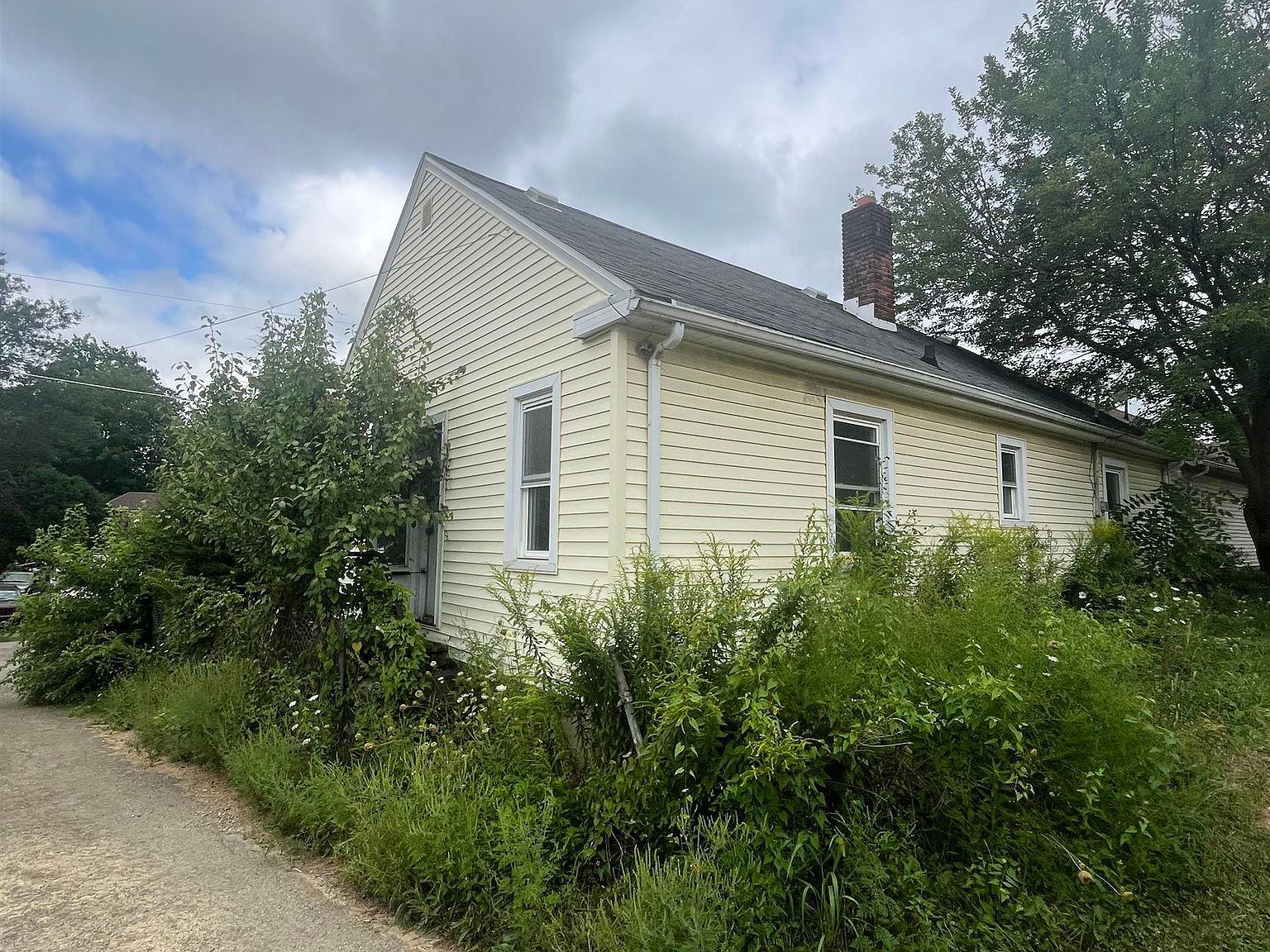 1222 Irving Way Anderson, IN 46016 - Thumbnail 3