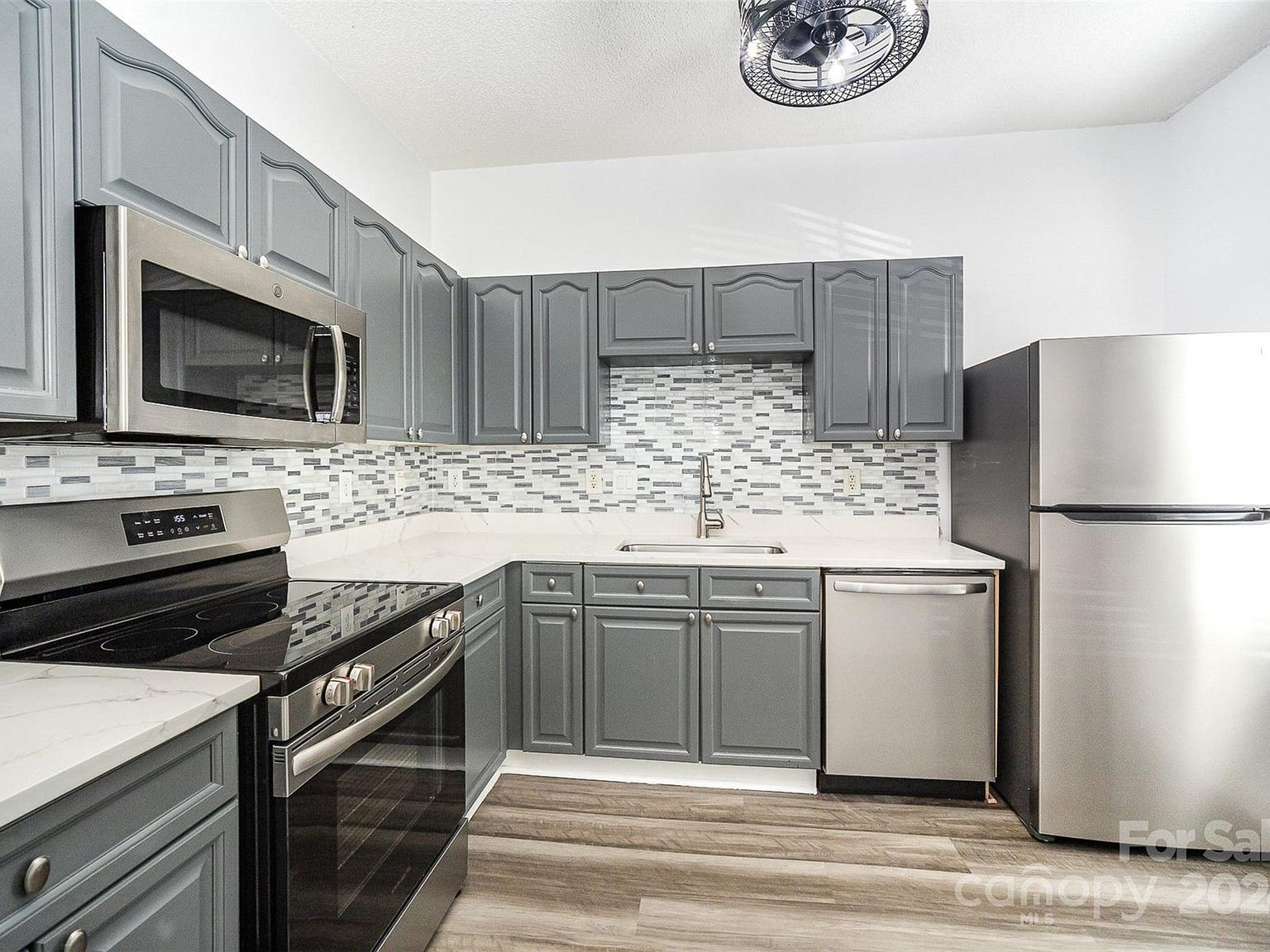 12229 Savannah Garden Dr Charlotte, NC 28273 - Thumbnail 3