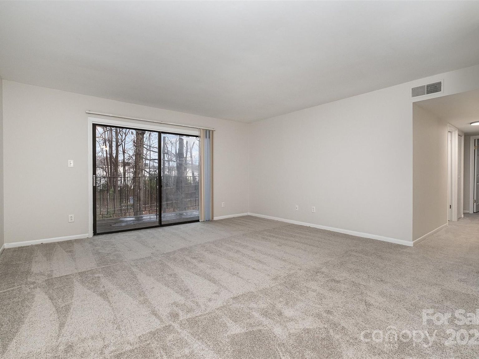 133 Orchard Trace Ln APT 7 Charlotte, NC 28213 - Thumbnail 3