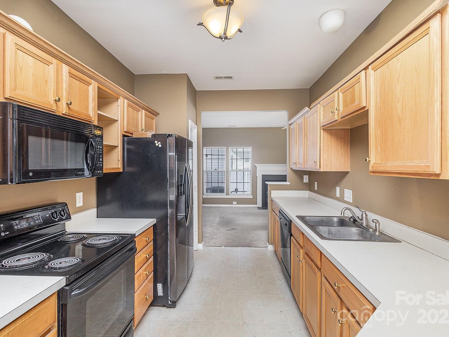 7117 Flying Scotsman Dr Charlotte, NC 28213 - Thumbnail 3