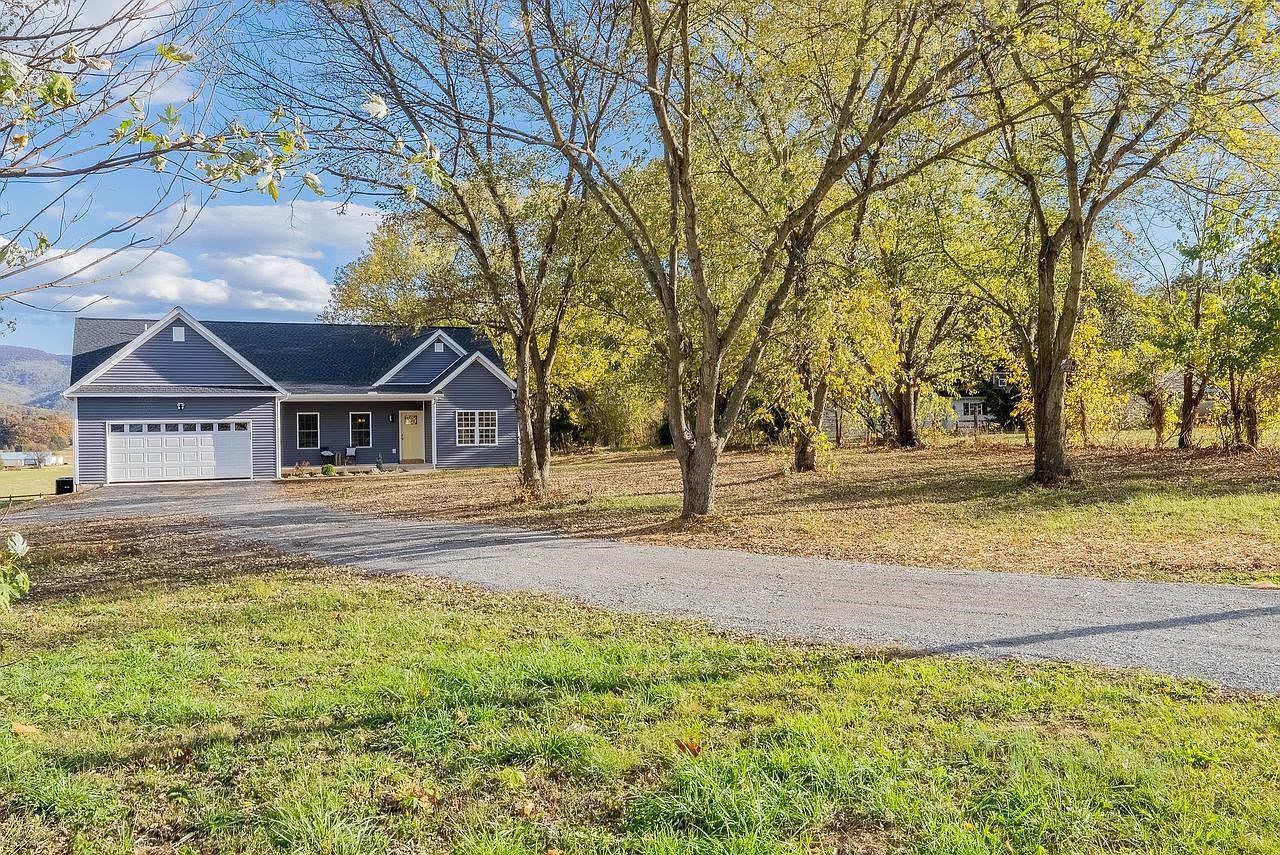 1328 Samuels Rd Elkton, VA 22827 - Thumbnail 3