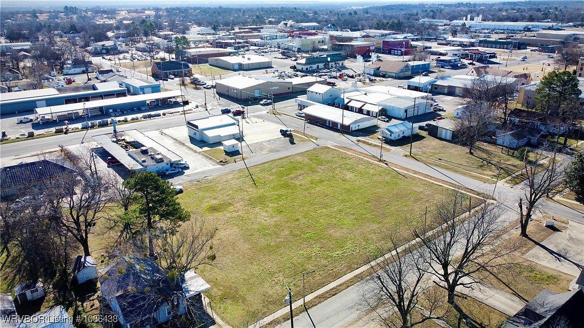 College Ave Poteau, OK 74953 - Thumbnail 3