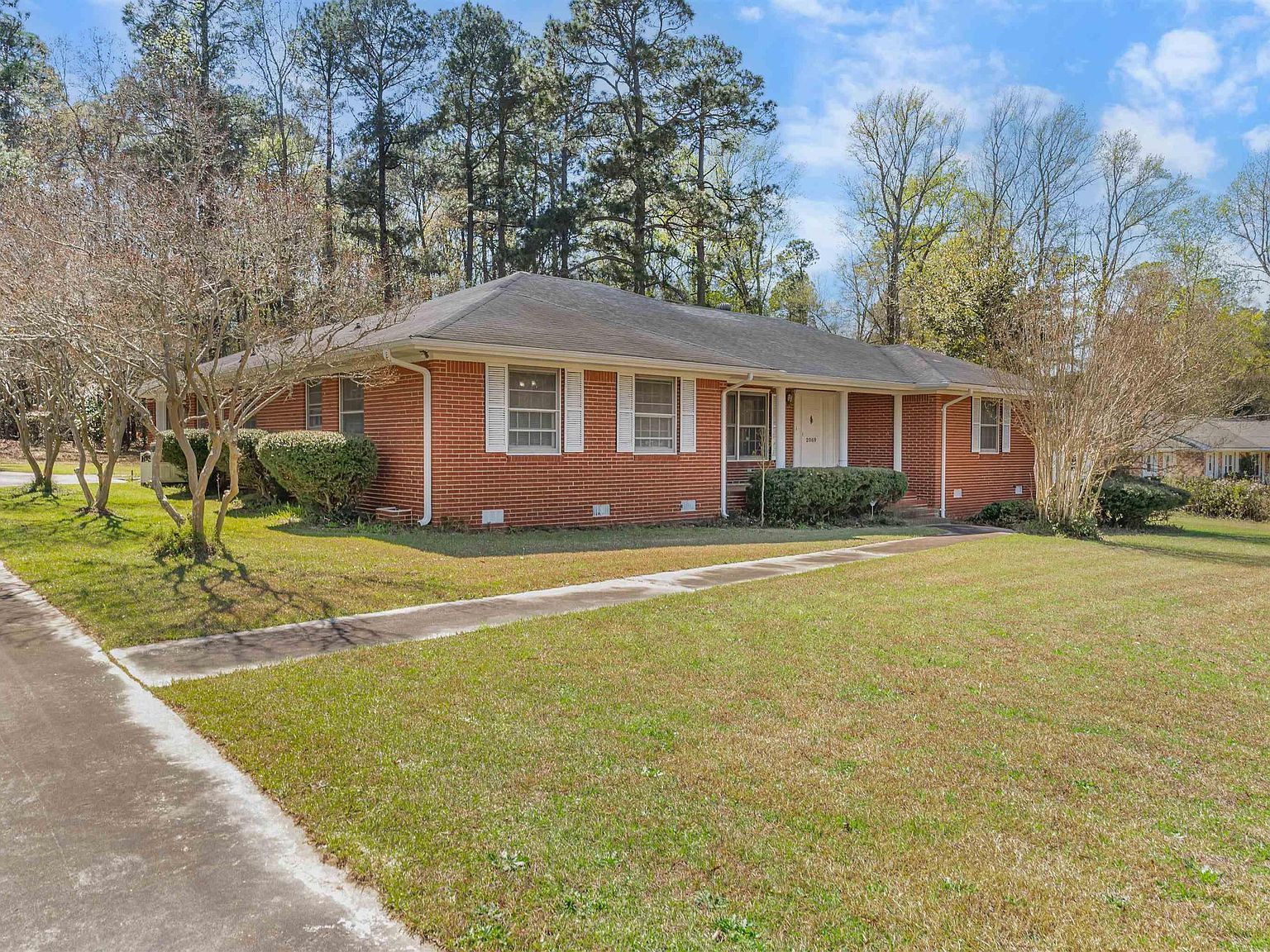 2069 Hydrick Ave Orangeburg, SC 29118 - Thumbnail 3