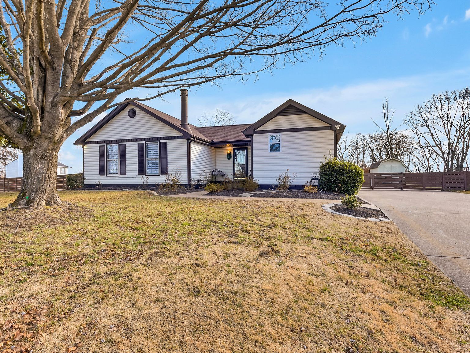 255A Cedarview Dr Antioch, TN 37013 - Thumbnail 3