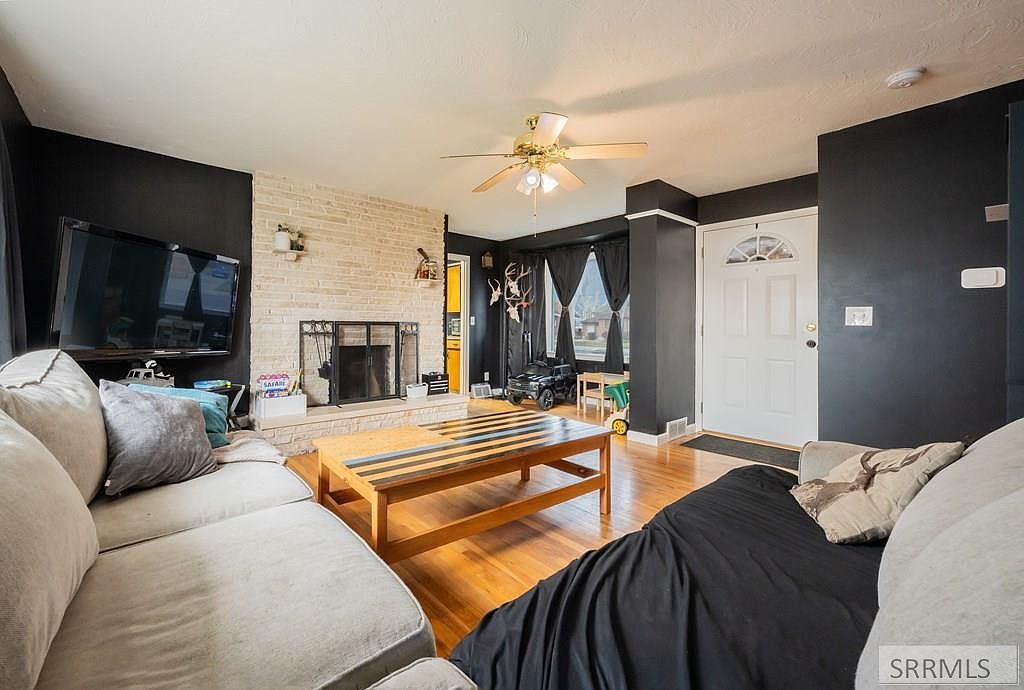 343 N Park Ave Shelley, ID 83274 - Thumbnail 3