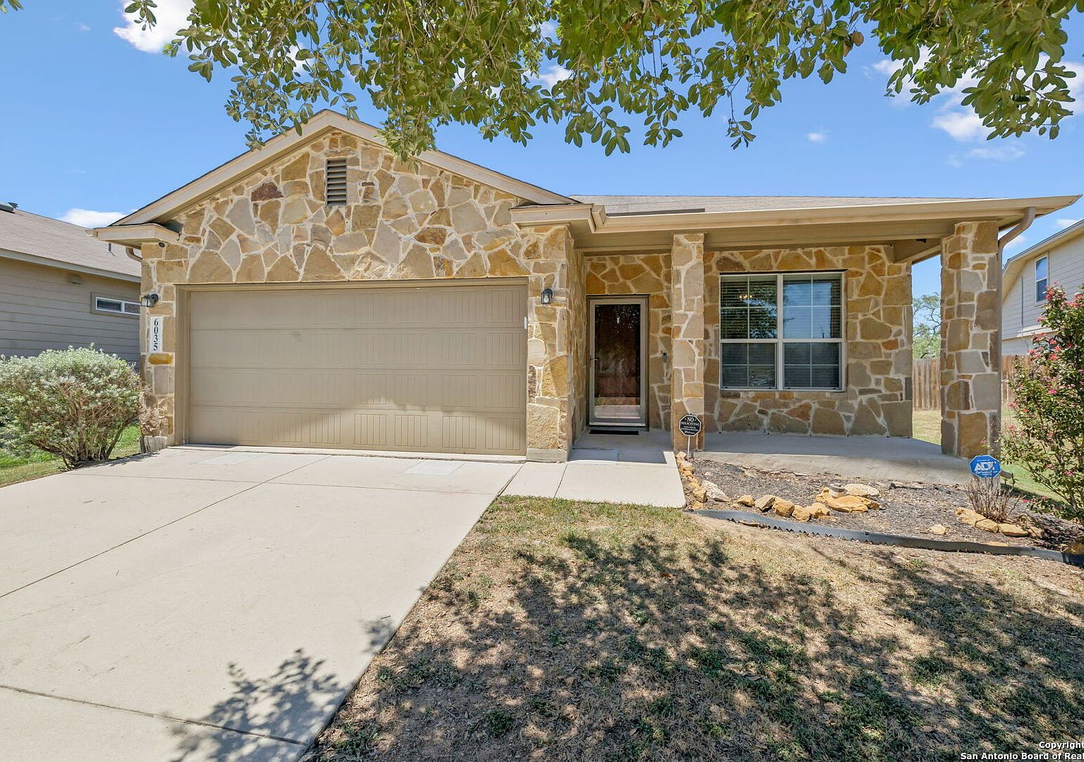 6035 Hematite Rim San Antonio, TX 78222 - Thumbnail 3