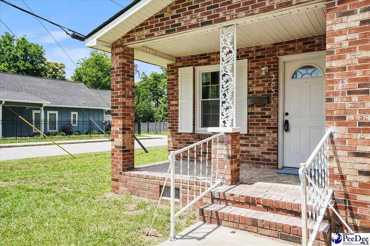 205 W Roughfork St Florence, SC 29506 - Thumbnail 3
