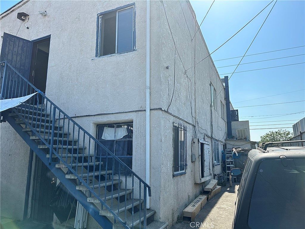 6524 S Central Ave Los Angeles, CA 90001  | Condominium