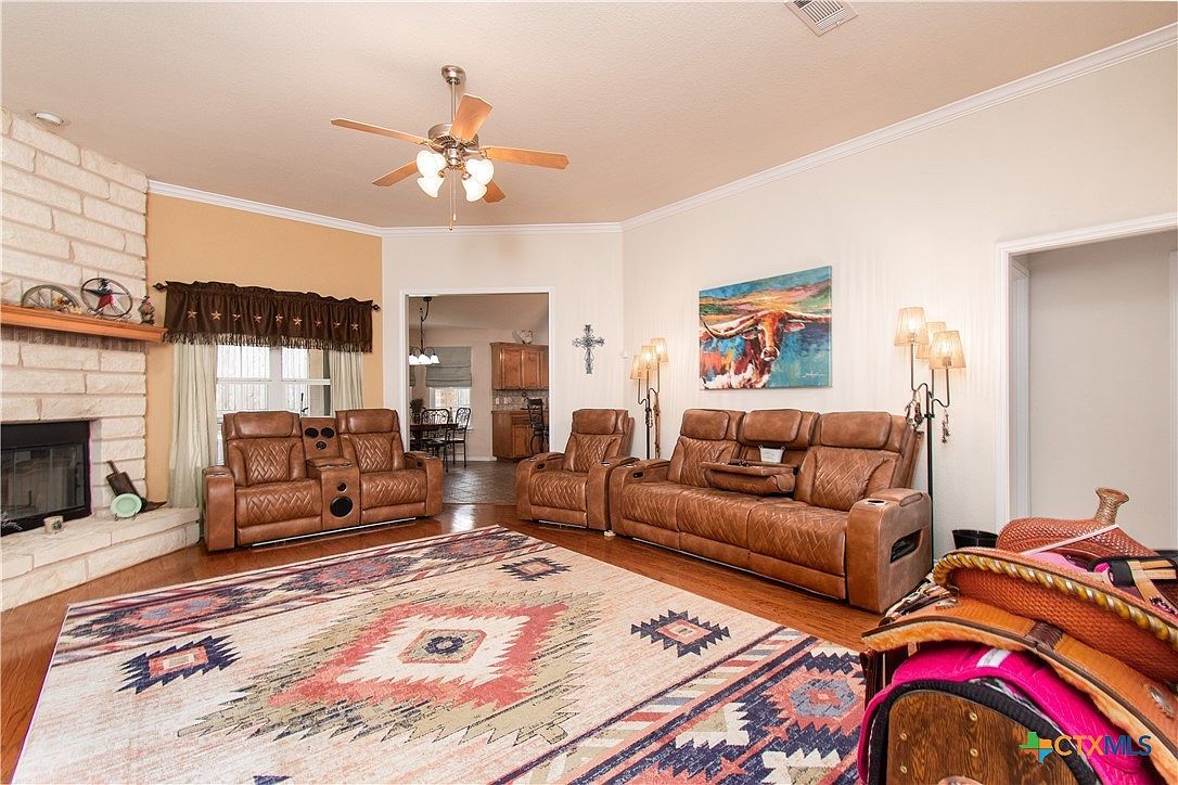 1811 Indian Camp Trl Copperas Cove, TX 76522 - Thumbnail 3