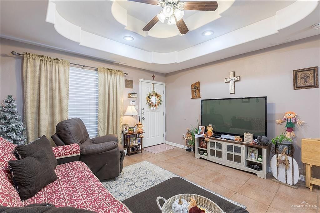 1920 W Western Dr Edinburg, TX 78539 - Thumbnail 3