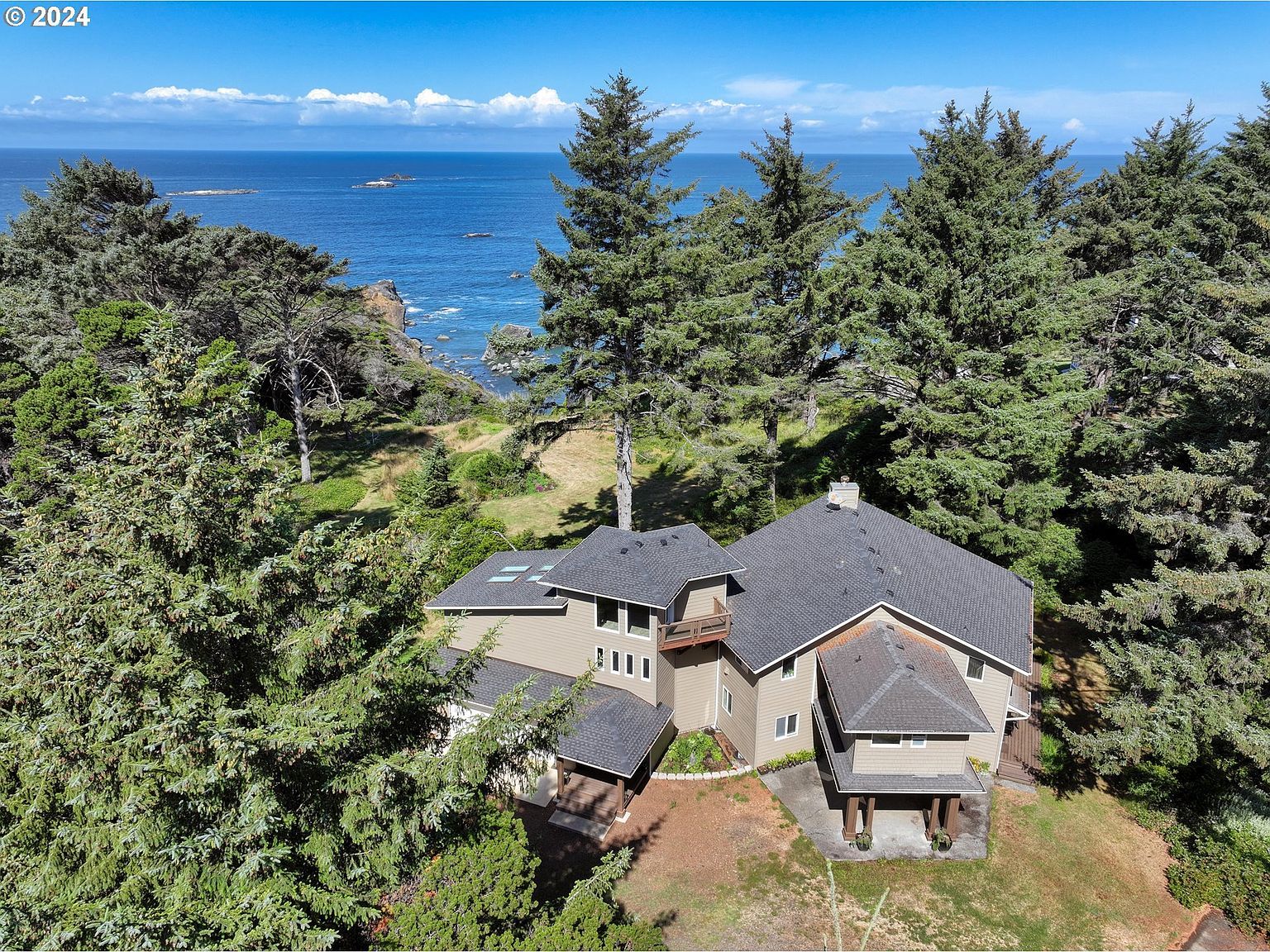 94270 Mound Way Gold Beach, OR 97444 - Thumbnail 3