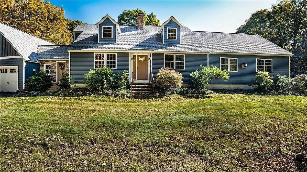 213 Joe English Rd New Boston, NH 03070 - Thumbnail 3