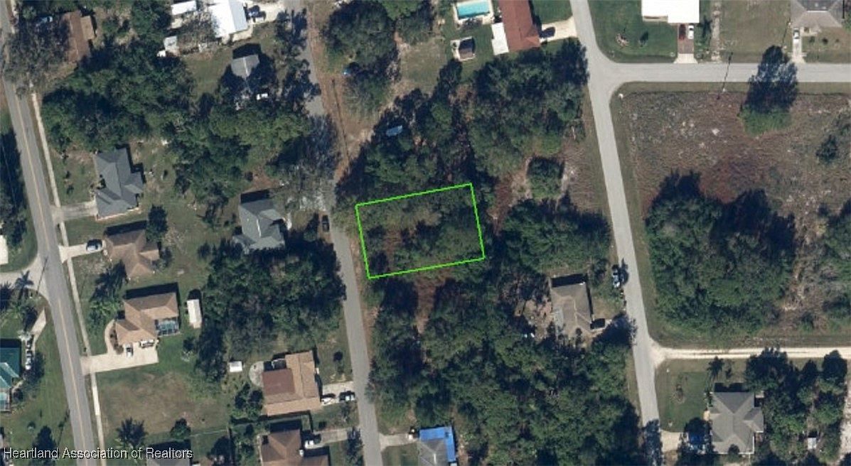 629 Serenade Ter Lake Placid, FL 33852 - Thumbnail 3
