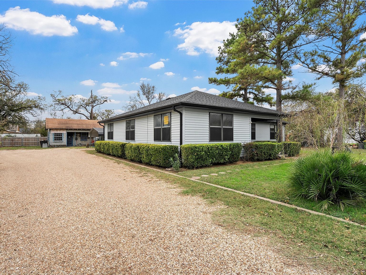 416 Capps St Marlin, TX 76661 - Thumbnail 3