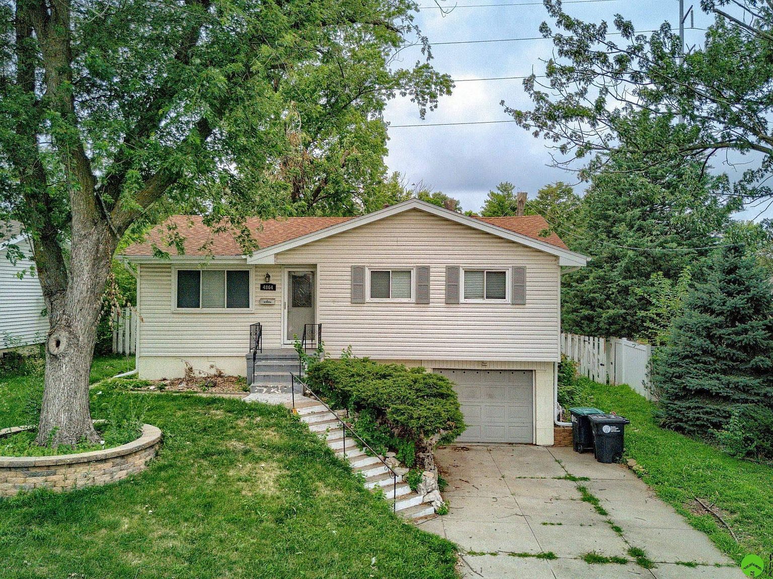 4864 S 143rd St Omaha, NE 68137 - Thumbnail 3