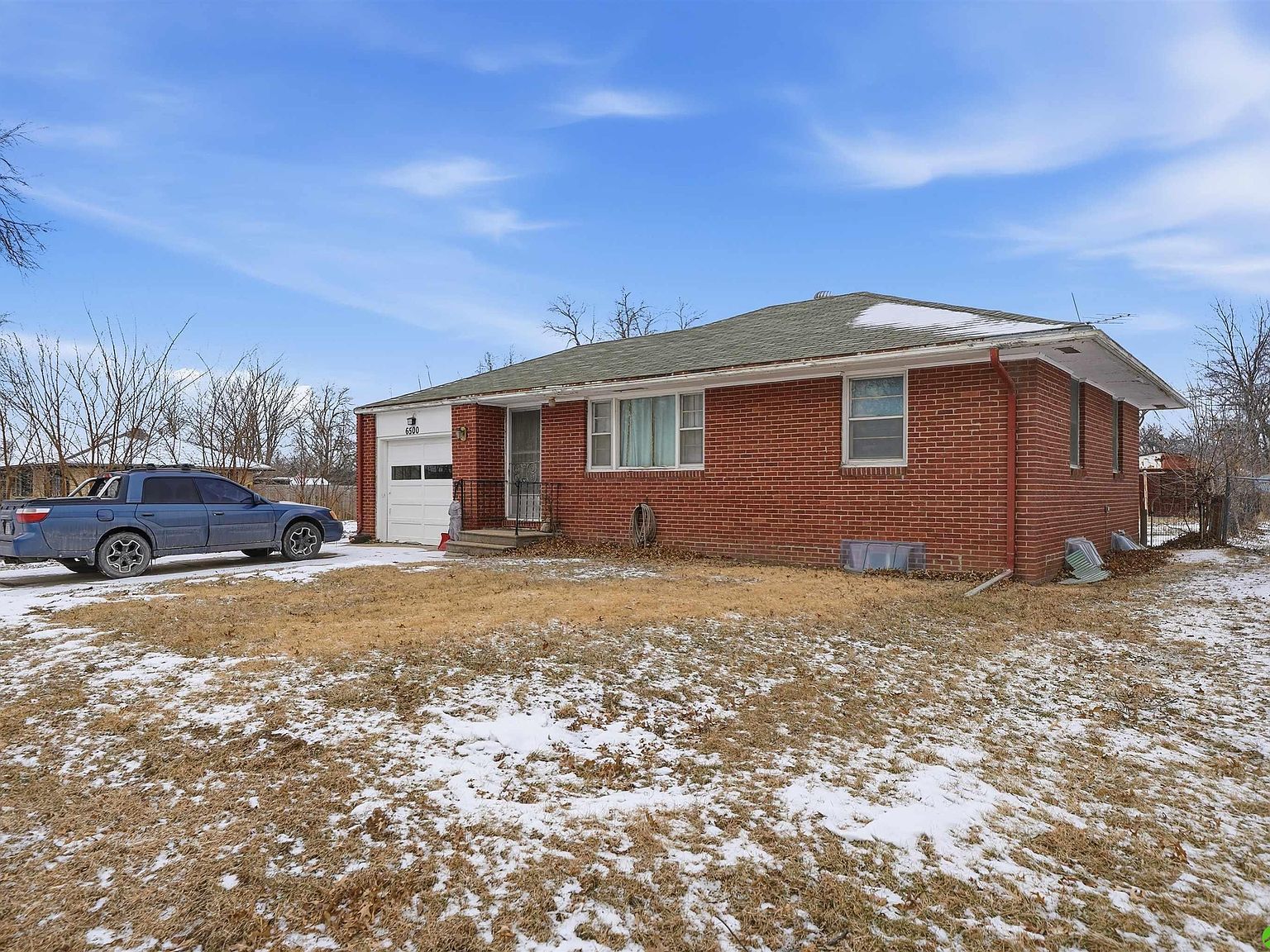 6500 Knox St Lincoln, NE 68507  | Single Family