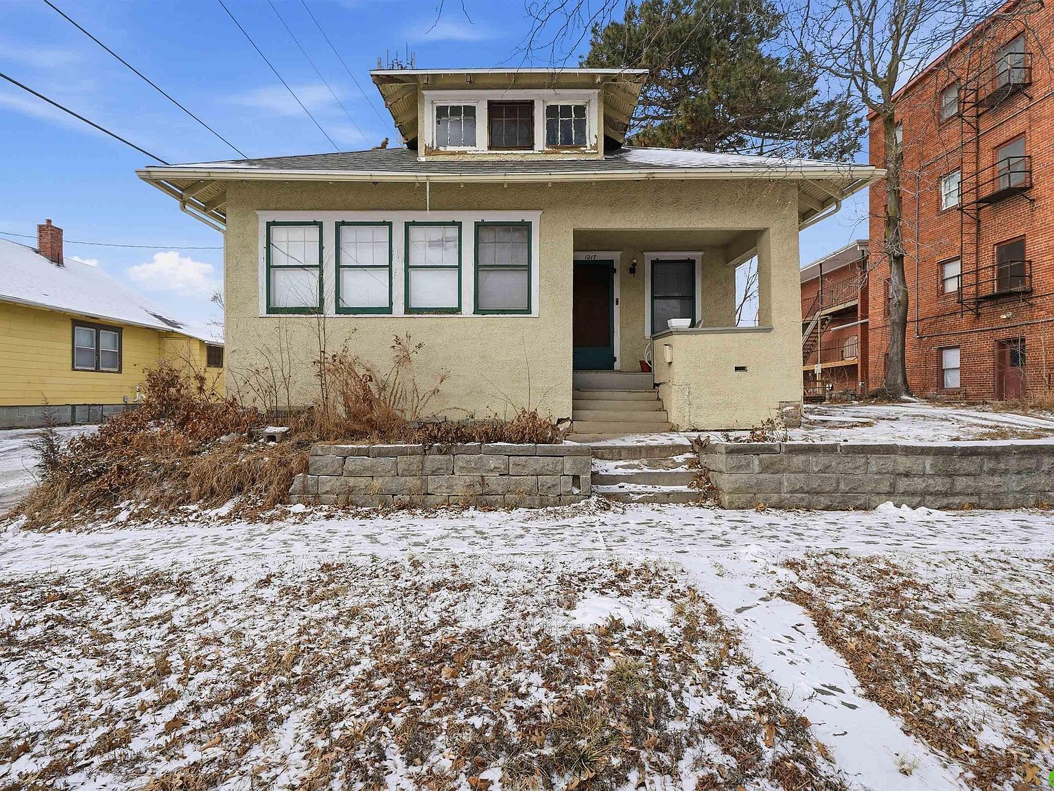 1217 S 13th St Lincoln, NE 68502 - Thumbnail 3