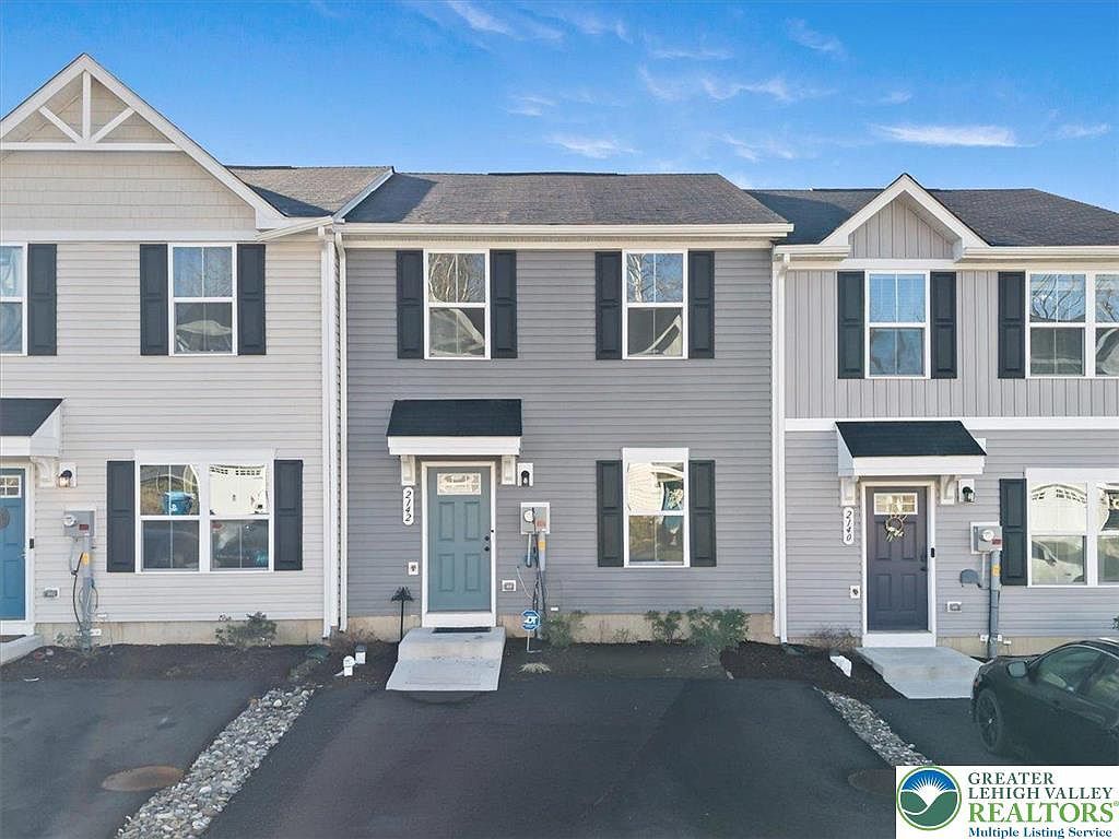 2142 Cross Country Rd Northampton, PA 18067 - Thumbnail 3