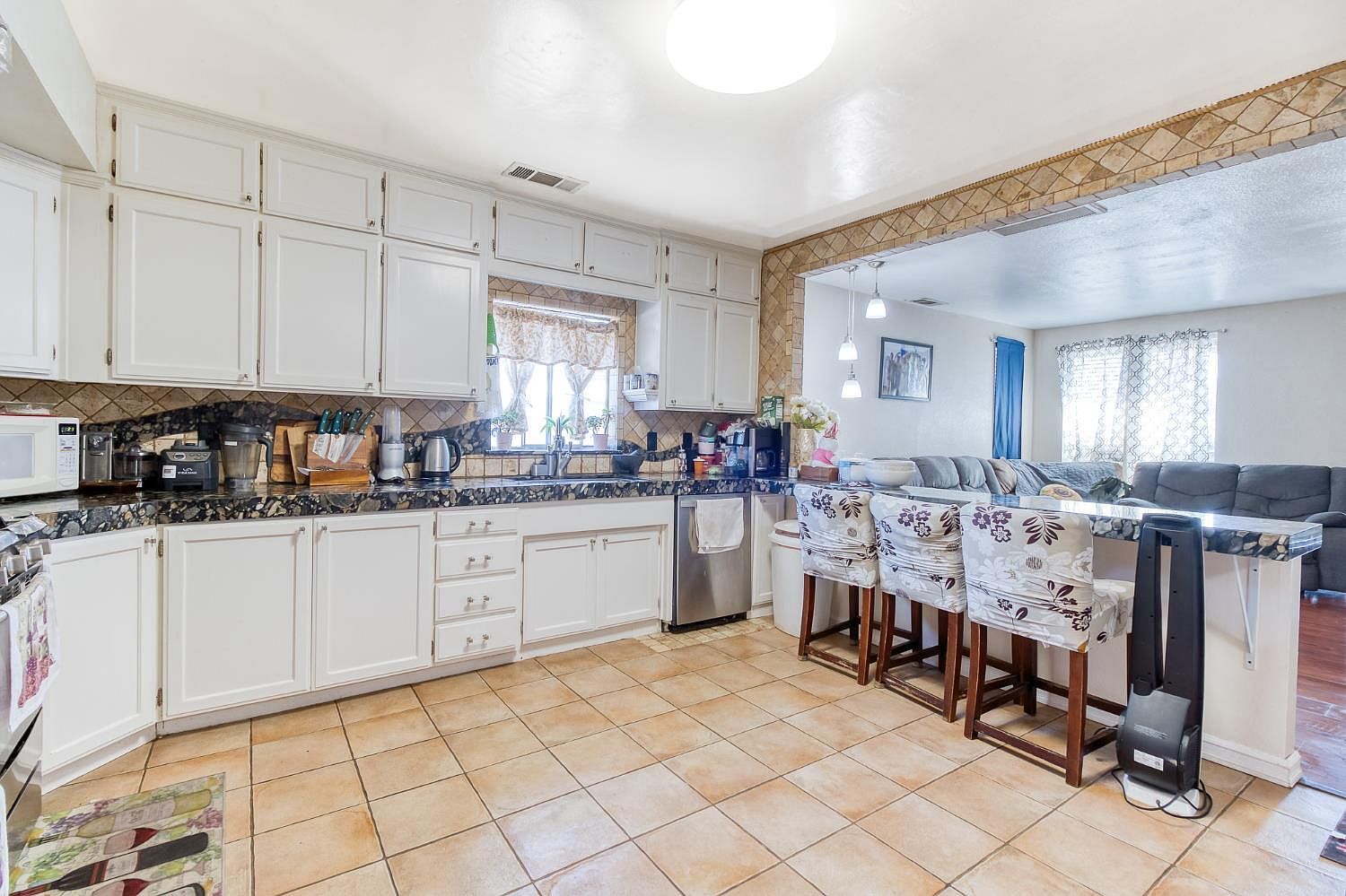 13301 Bentley St Waterford, CA 95386 - Thumbnail 3