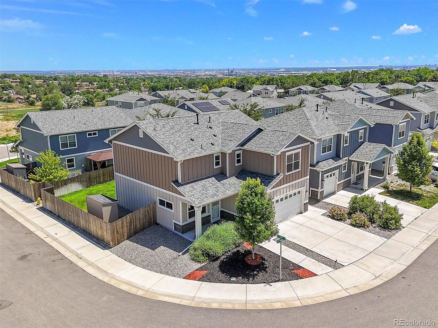 7956 Osage St Denver, CO 80221 - Thumbnail 3