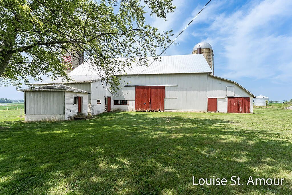 10341 Whitbeck Rd Montague, MI 49437 - Thumbnail 3