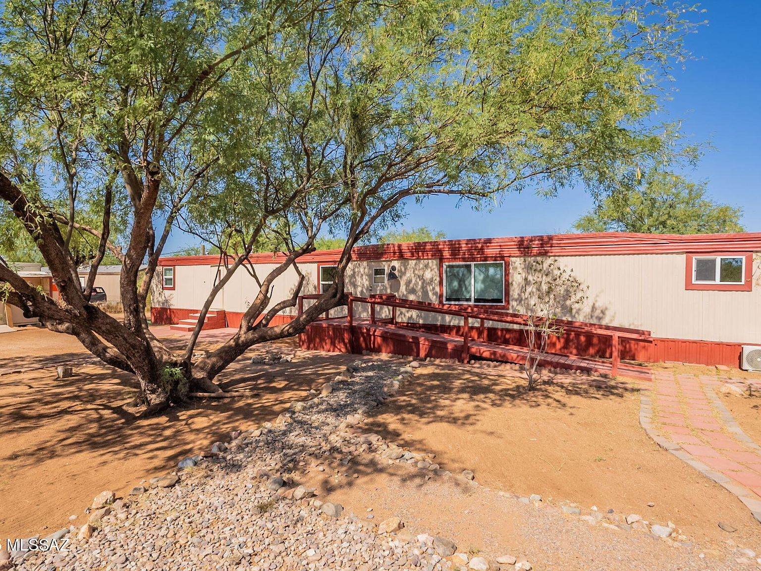 17111 S Country Club Rd E #18 Sahuarita, AZ 85629 - Thumbnail 3