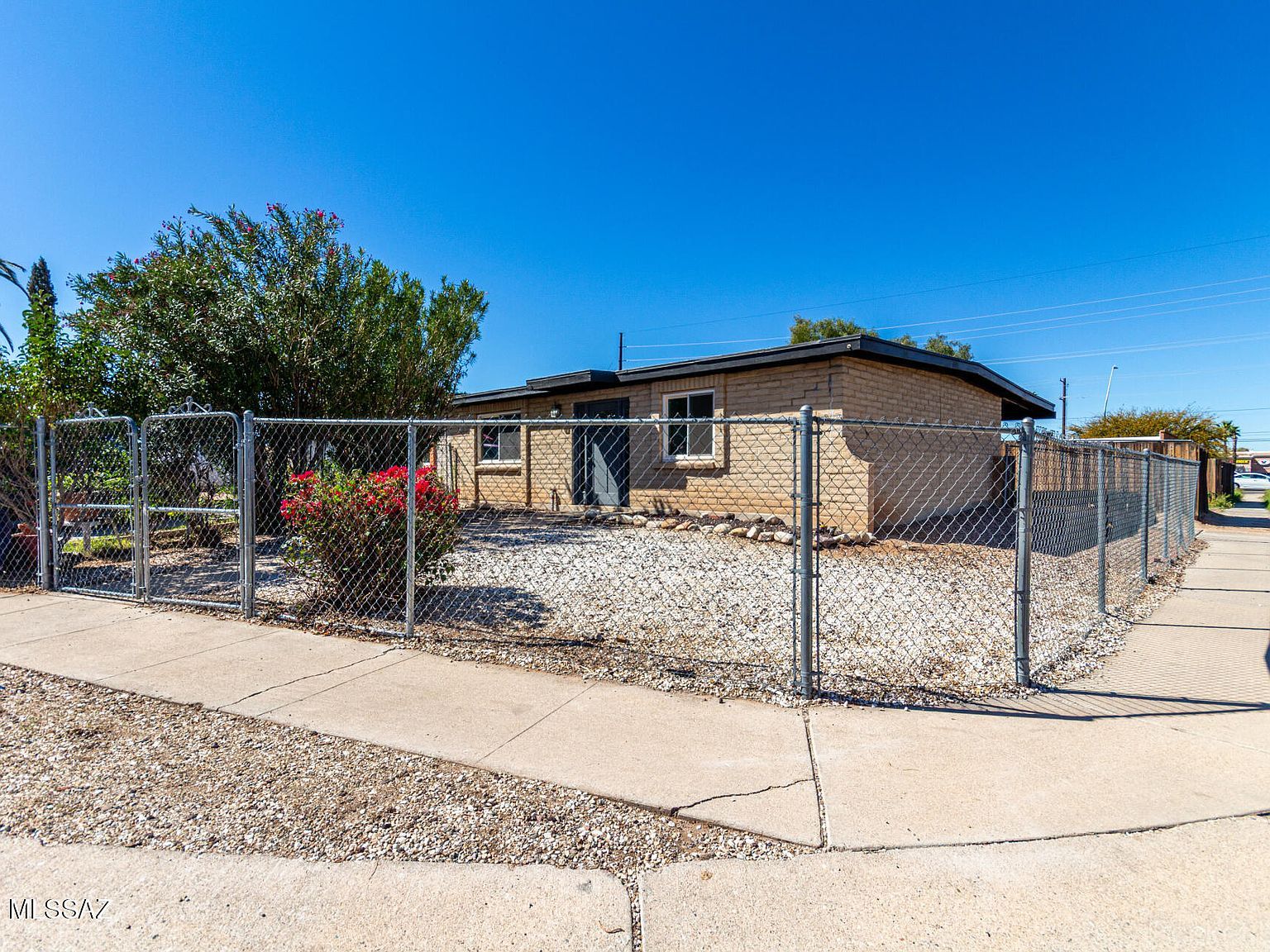 7120 E 38th St Tucson, AZ 85730 - Thumbnail 3