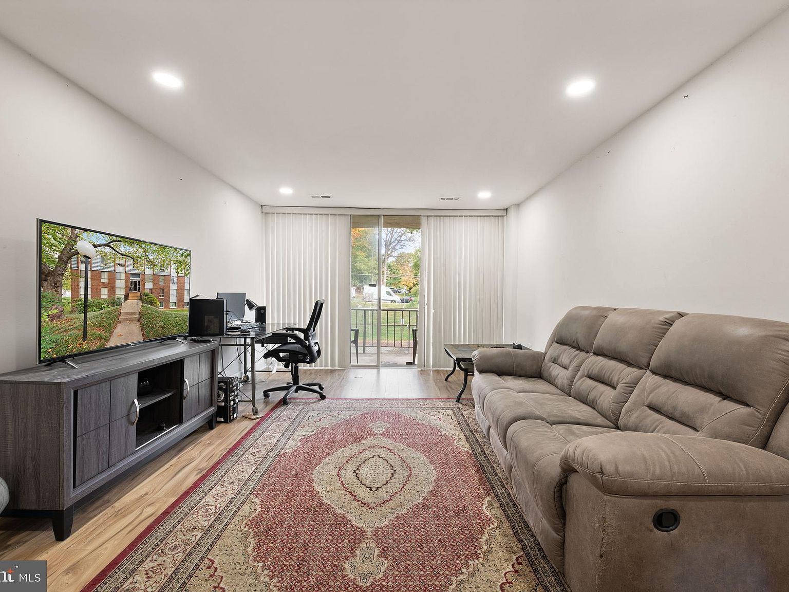 3914 Bel Pre Rd #3914 Silver Spring, MD 20906 - Thumbnail 3