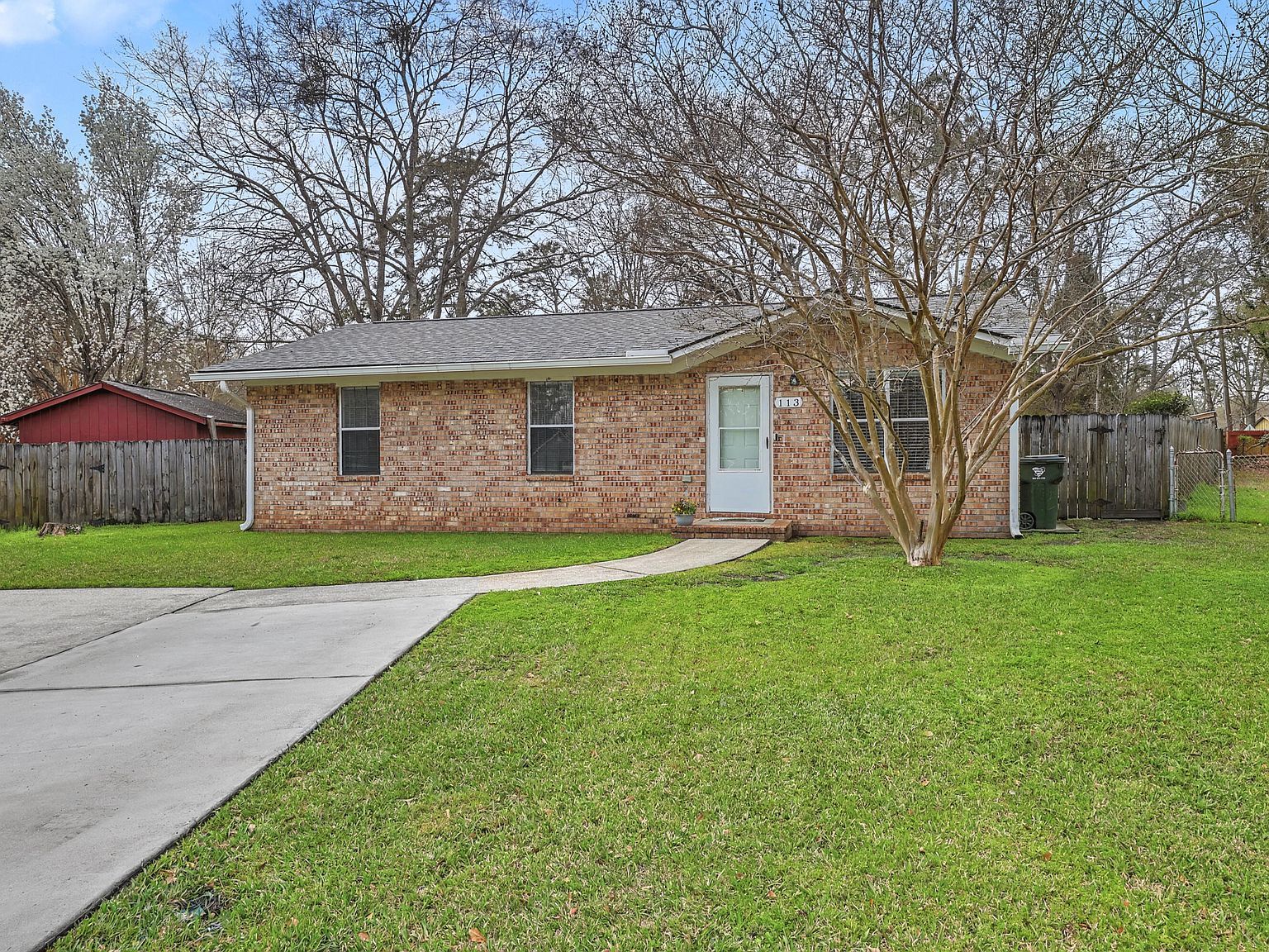 113 Pine Ct Summerville, SC 29486 - Thumbnail 3