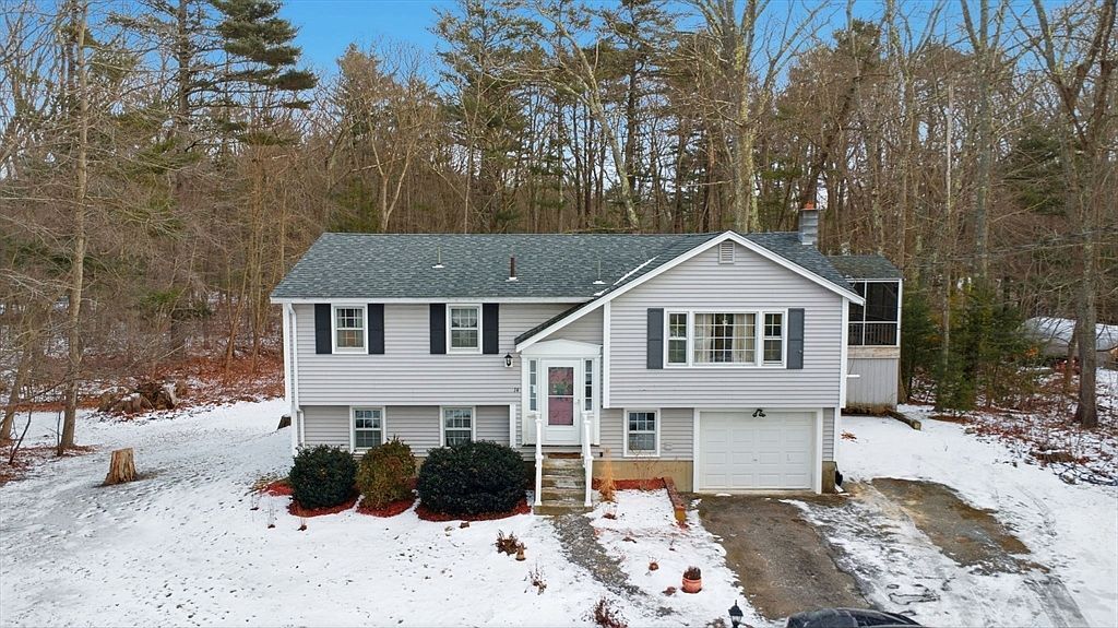 14 Seabrook Rd Salisbury, MA 01952 - Thumbnail 3